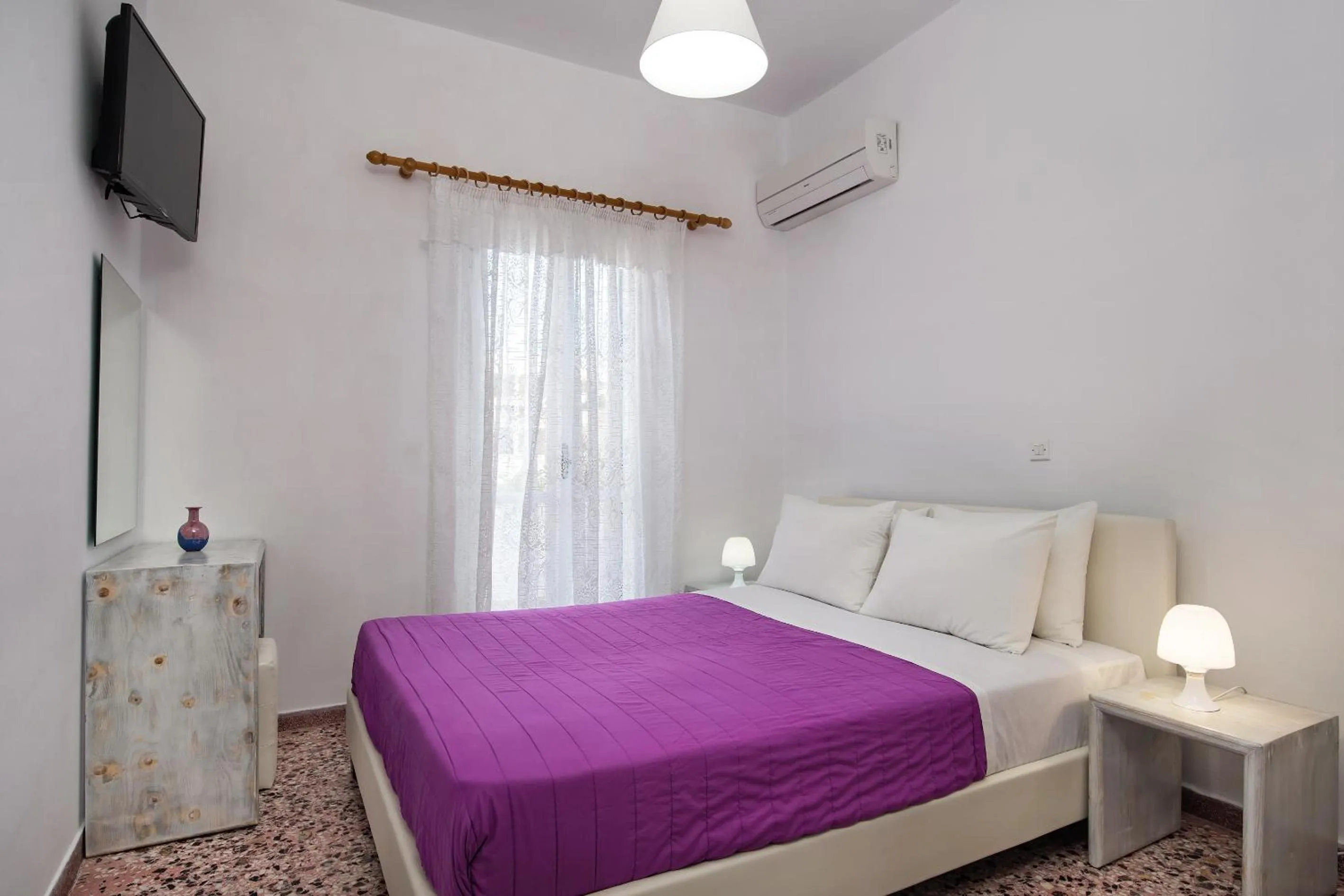 Balcony/Terrace, Bed in Villa Kavallaris & Apartments