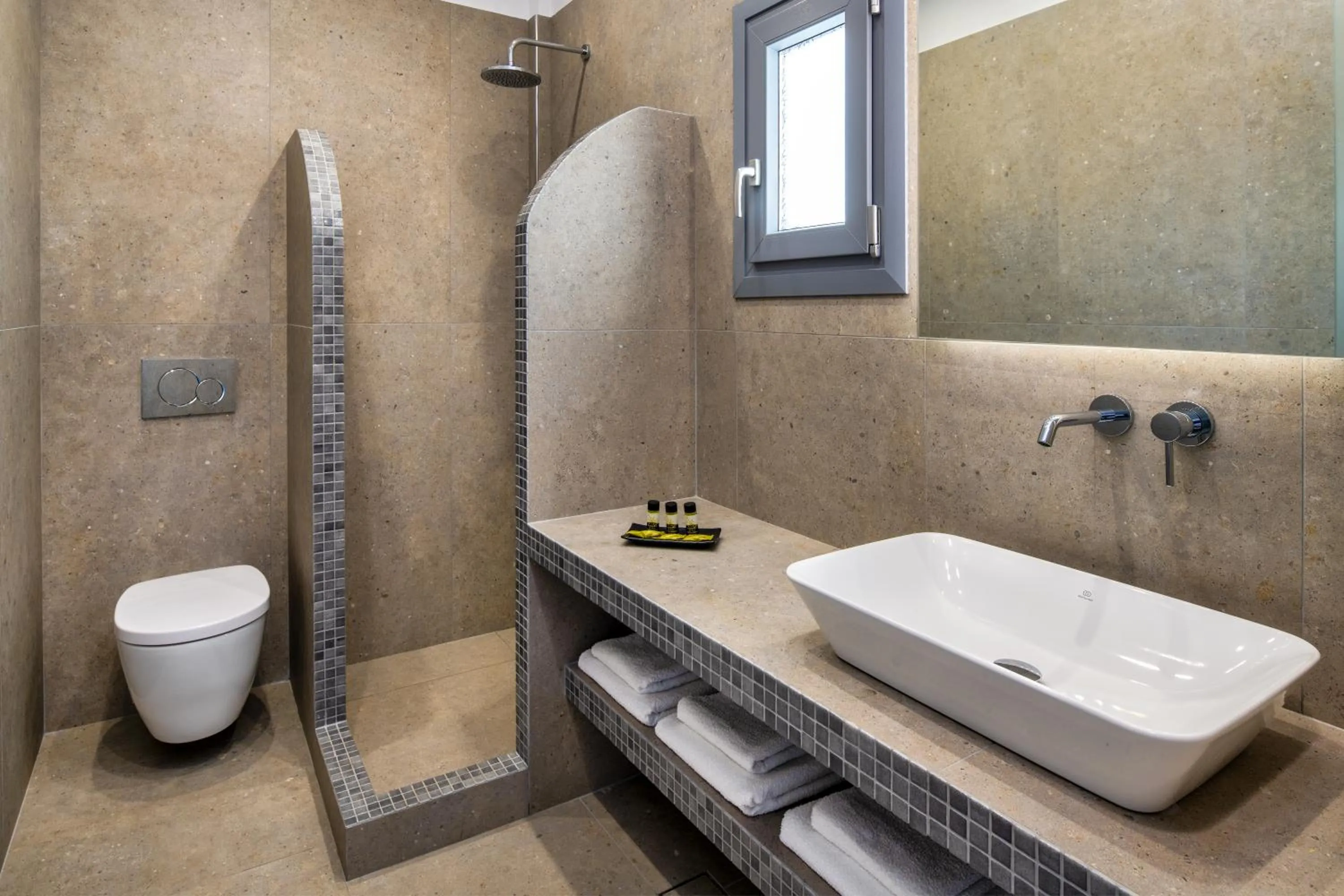Shower in Villa Kavallaris & Apartments