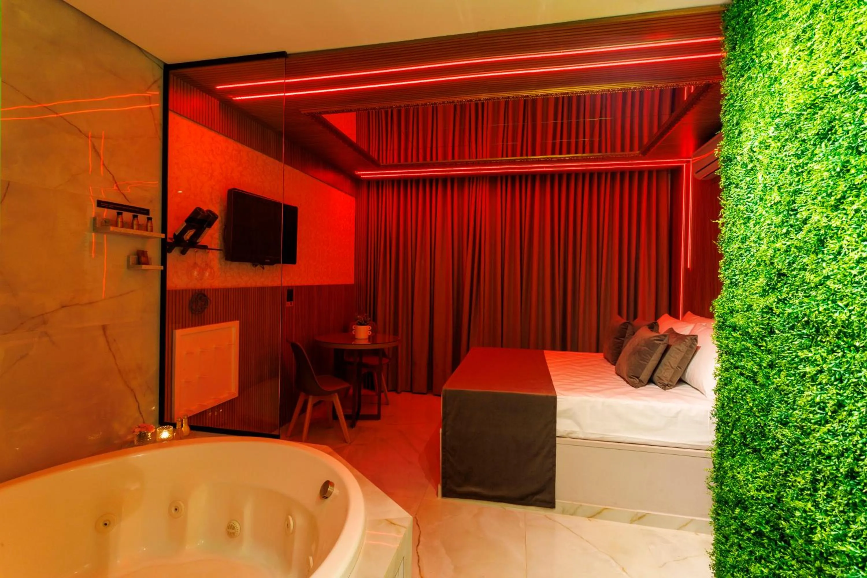 Bed in Medieval Hotel Motel SPA - Porto Alegre-RS