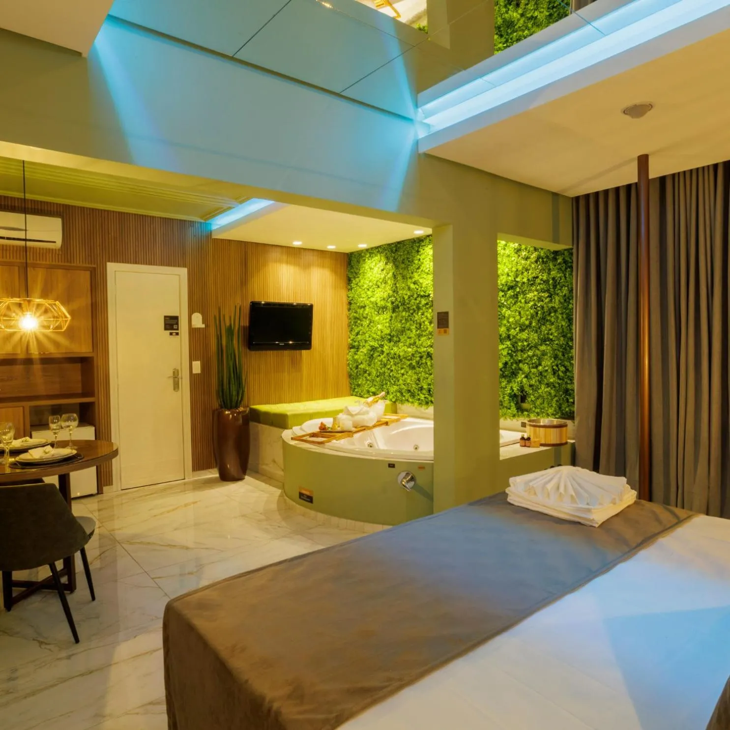 Bed in Medieval Hotel Motel SPA - Porto Alegre-RS