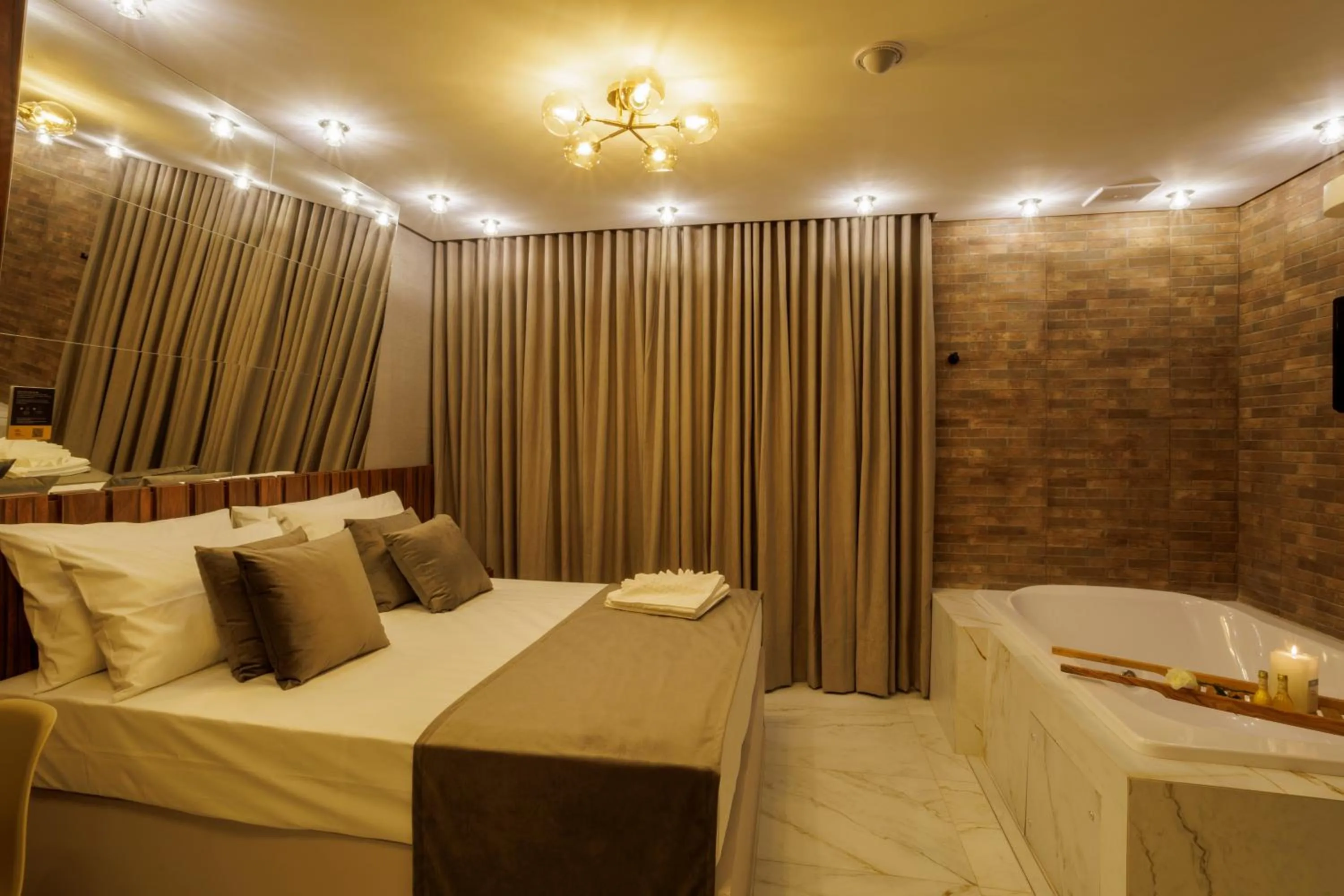 Bed in Medieval Hotel Motel SPA - Porto Alegre-RS