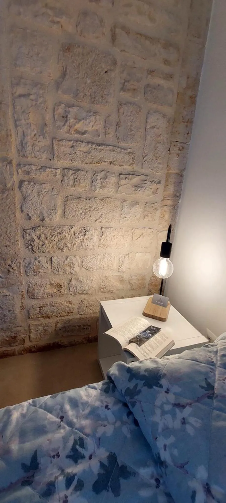 Bedroom, Bed in Mirum Apuliae