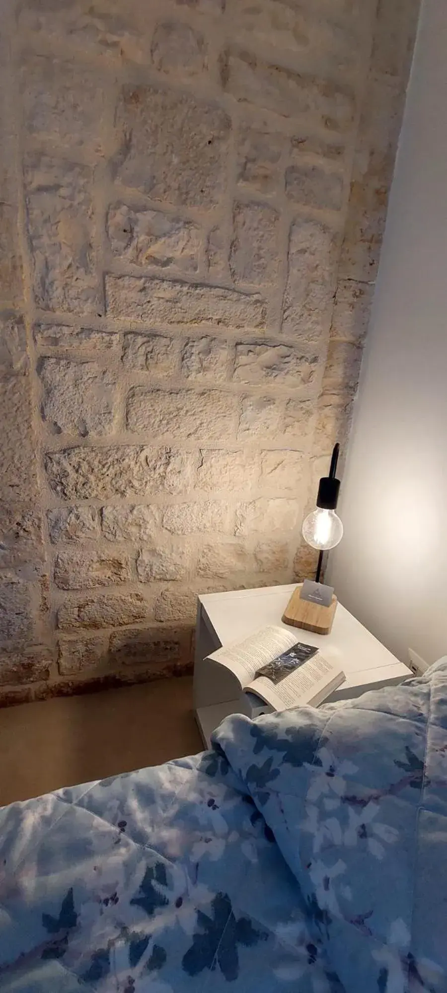 Small Double Room in Mirum Apuliae Small Double Room in Mirum Apuliae