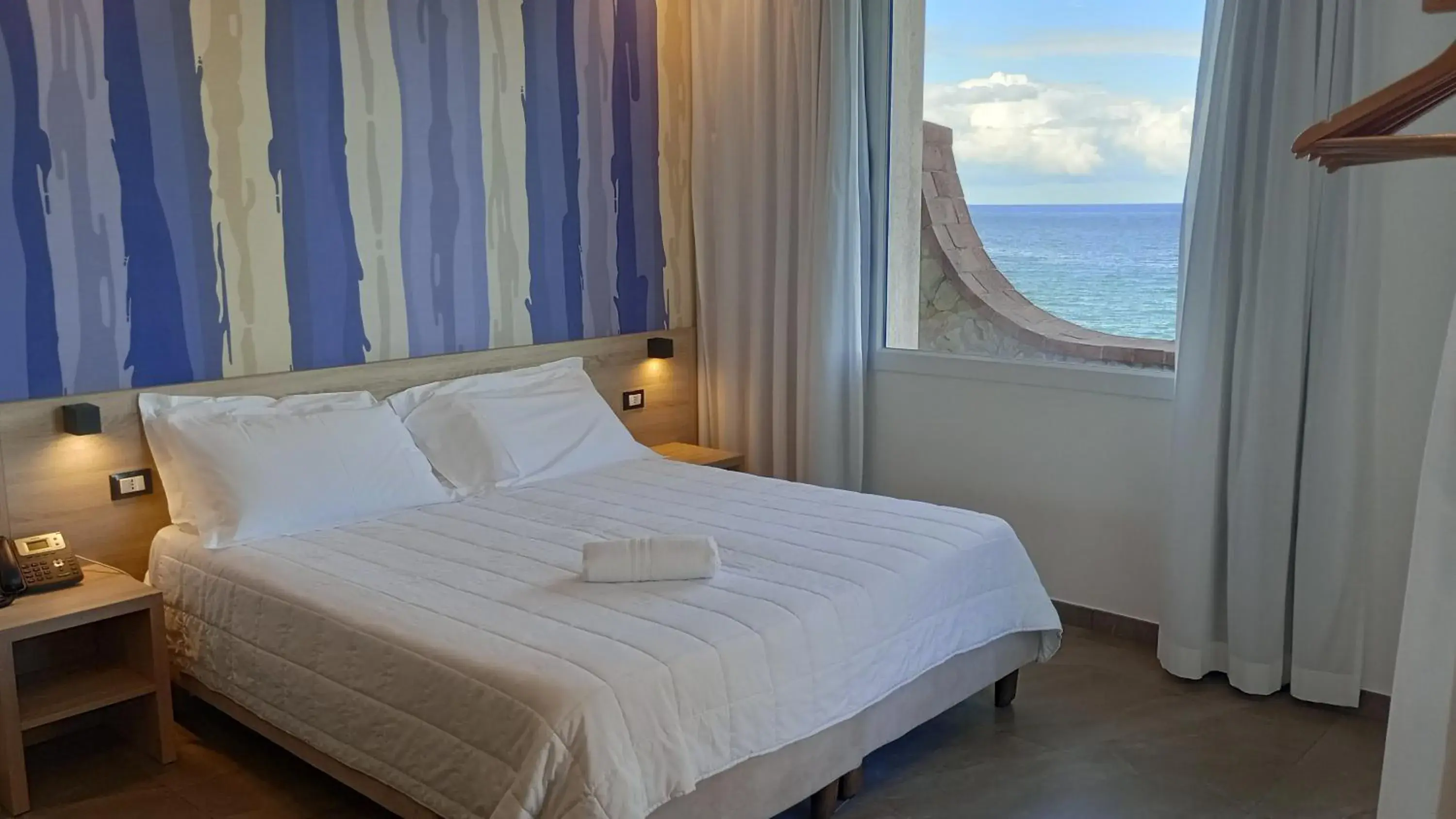 Deluxe Double Room with Balcony and Sea View in Hotel La Martinica Deluxe Double Room with Balcony and Sea View in Hotel La Martinica