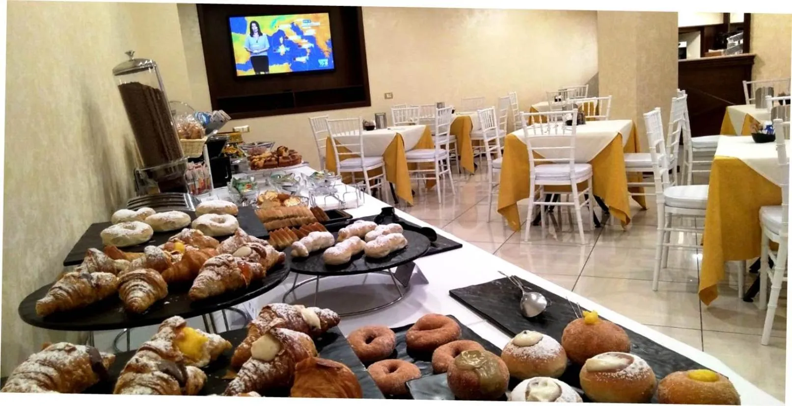 Breakfast in Hotel La Martinica