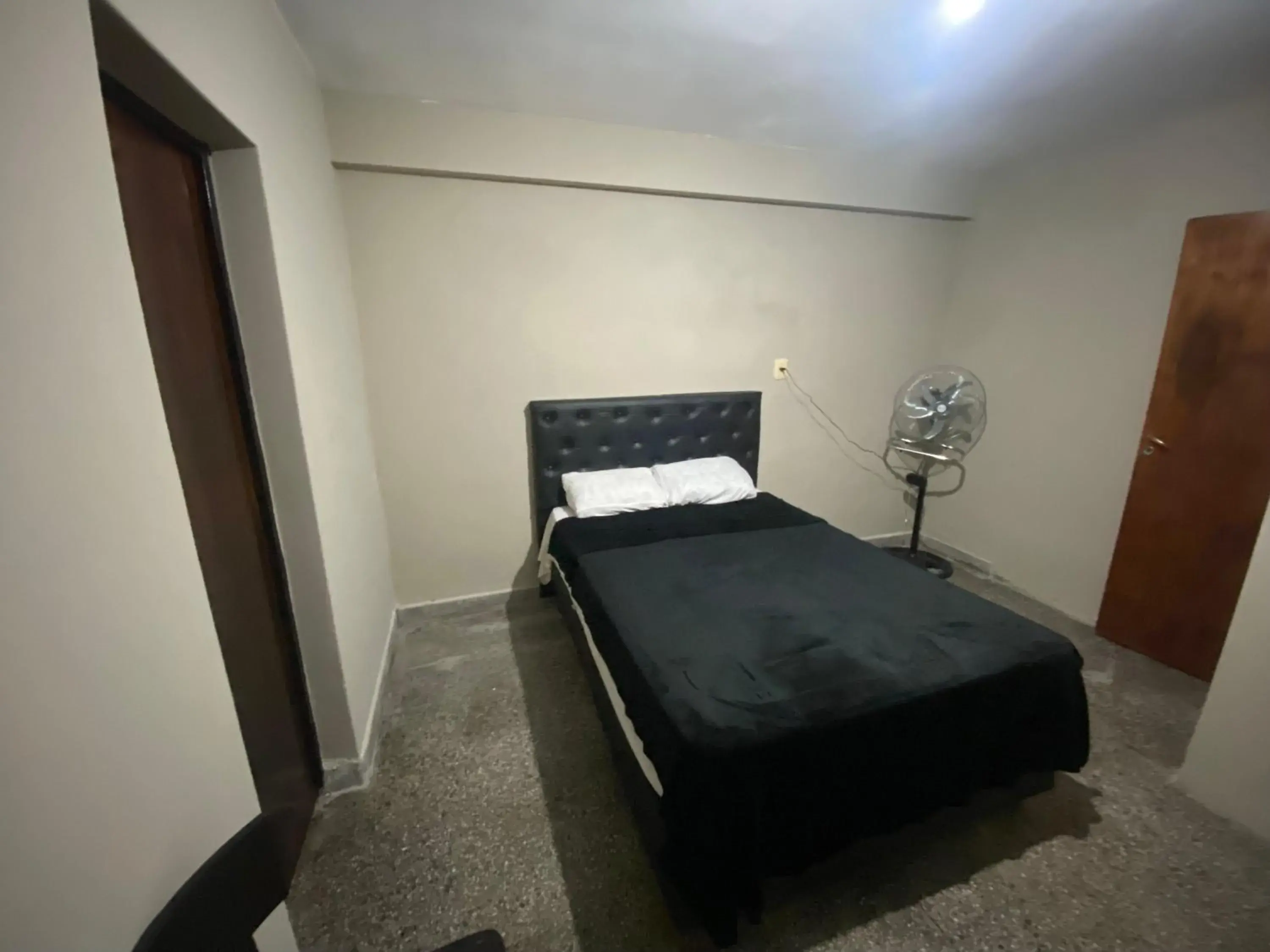 Superior Deluxe Double or Twin Room in Urban Jungle Hostel Superior Deluxe Double or Twin Room in Urban Jungle Hostel