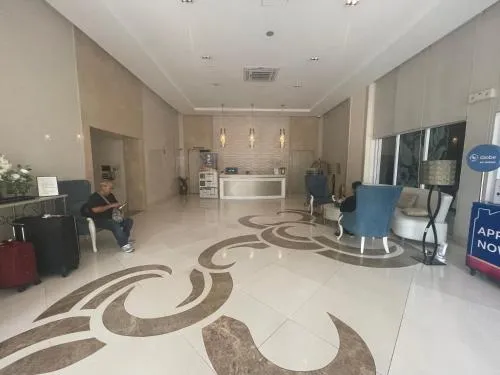 150 Newport Blvd - Near T3 Airport