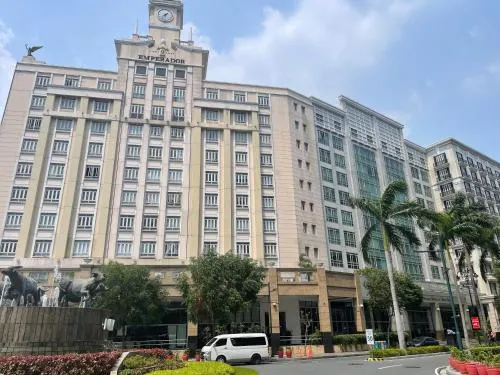 150 Newport Blvd - Near T3 Airport