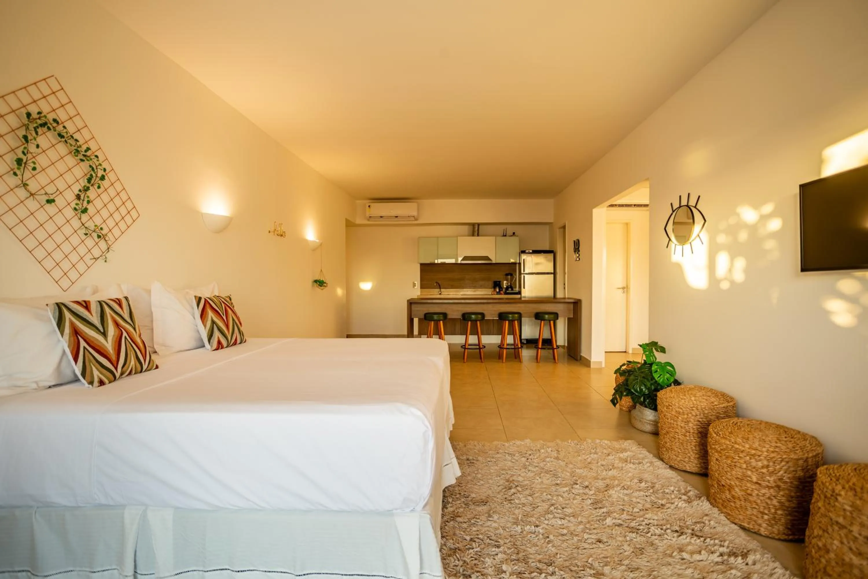 Seating area, Bed in Enjoy Jeri Praia