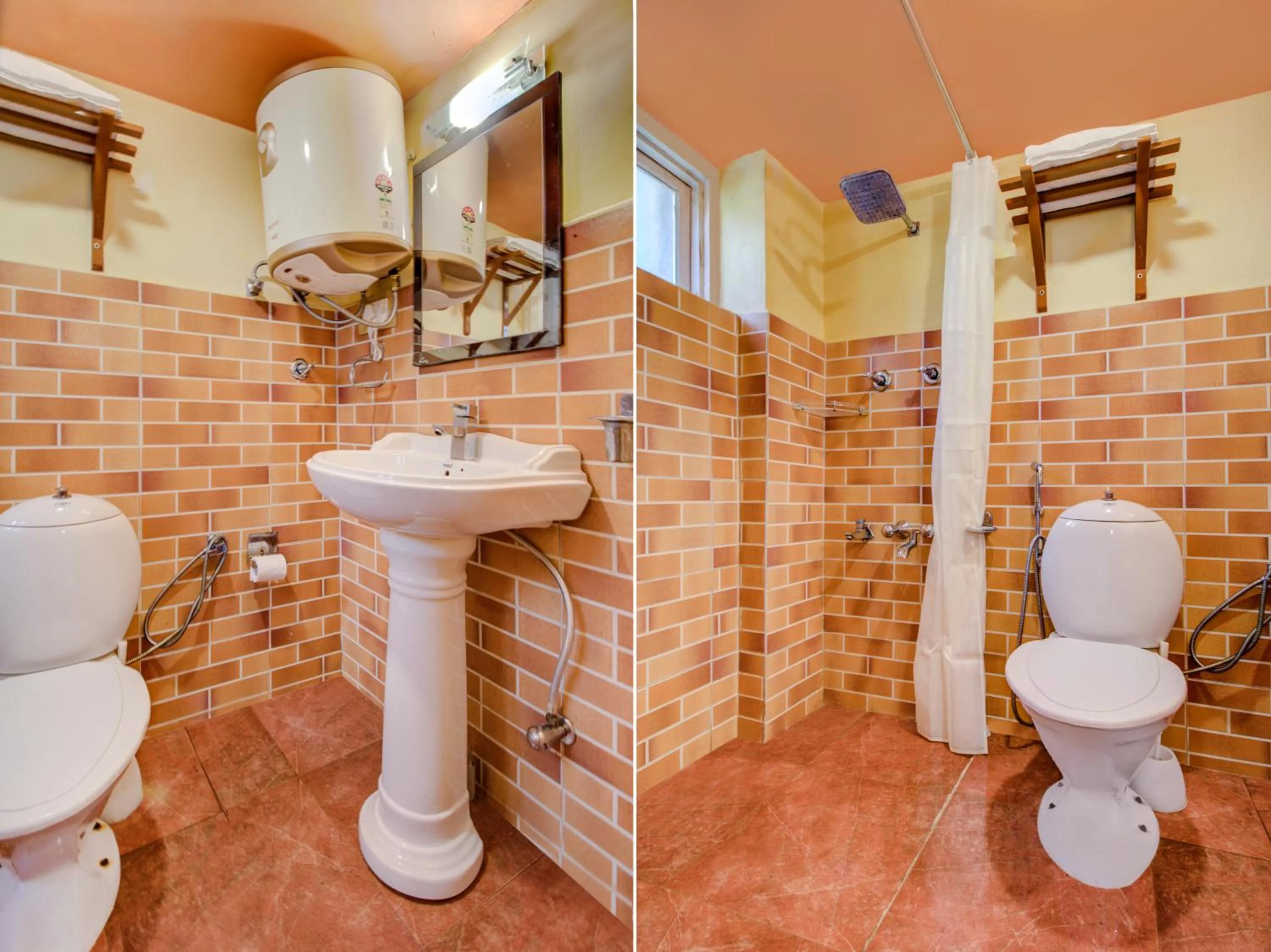 Toilet in Hotel Little Silver