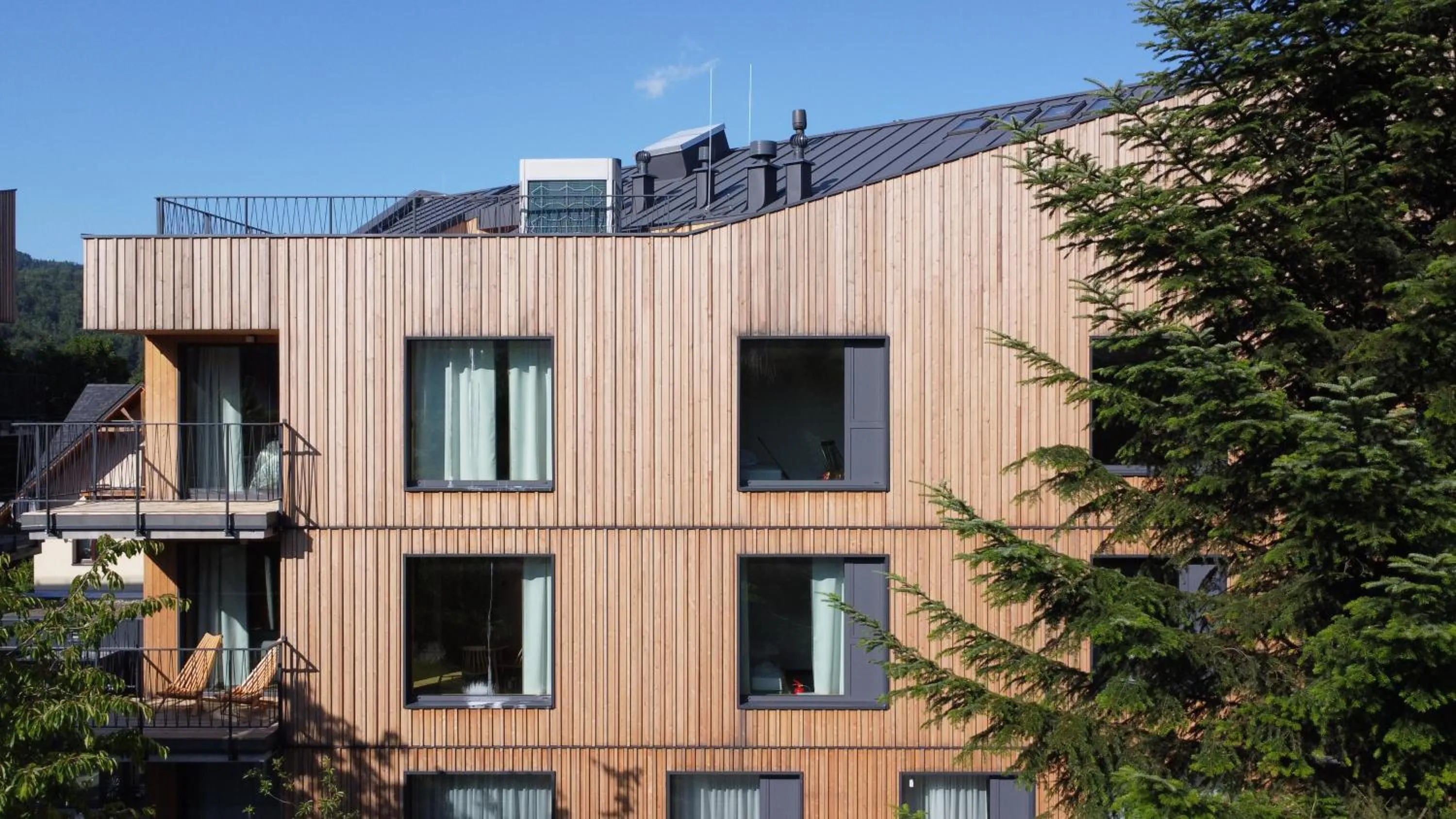 Property building in XYZ eXtreme You Zen