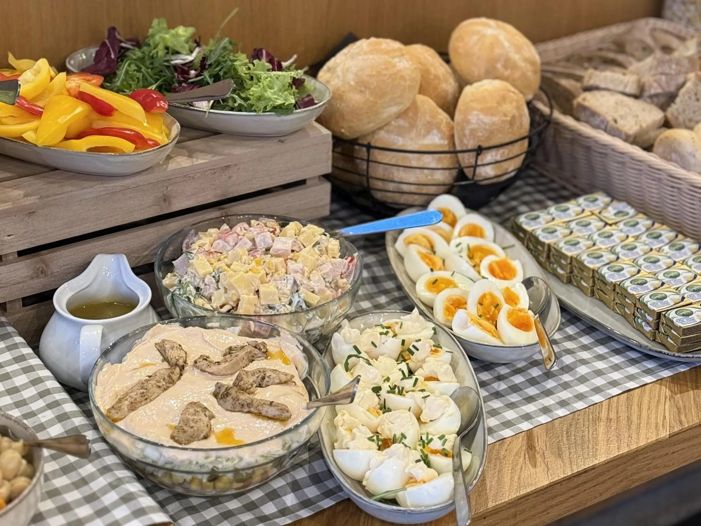 Food in XYZ eXtreme You Zen