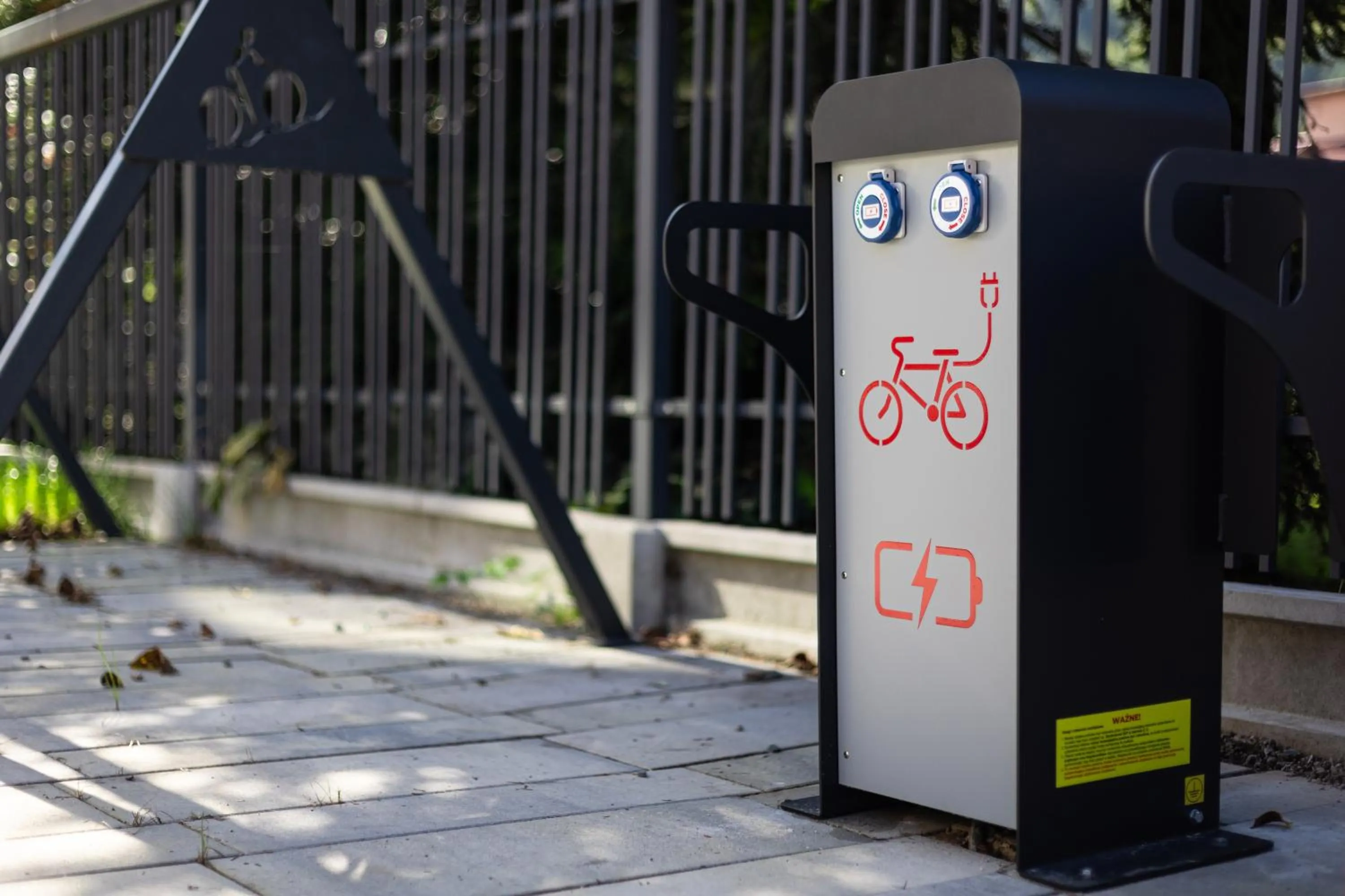 Cycling in XYZ eXtreme You Zen