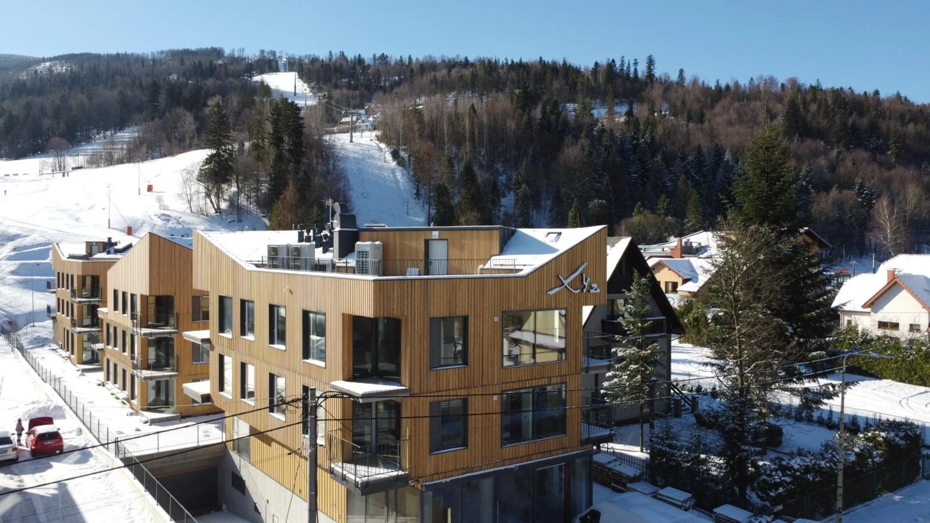 Property building in XYZ eXtreme You Zen