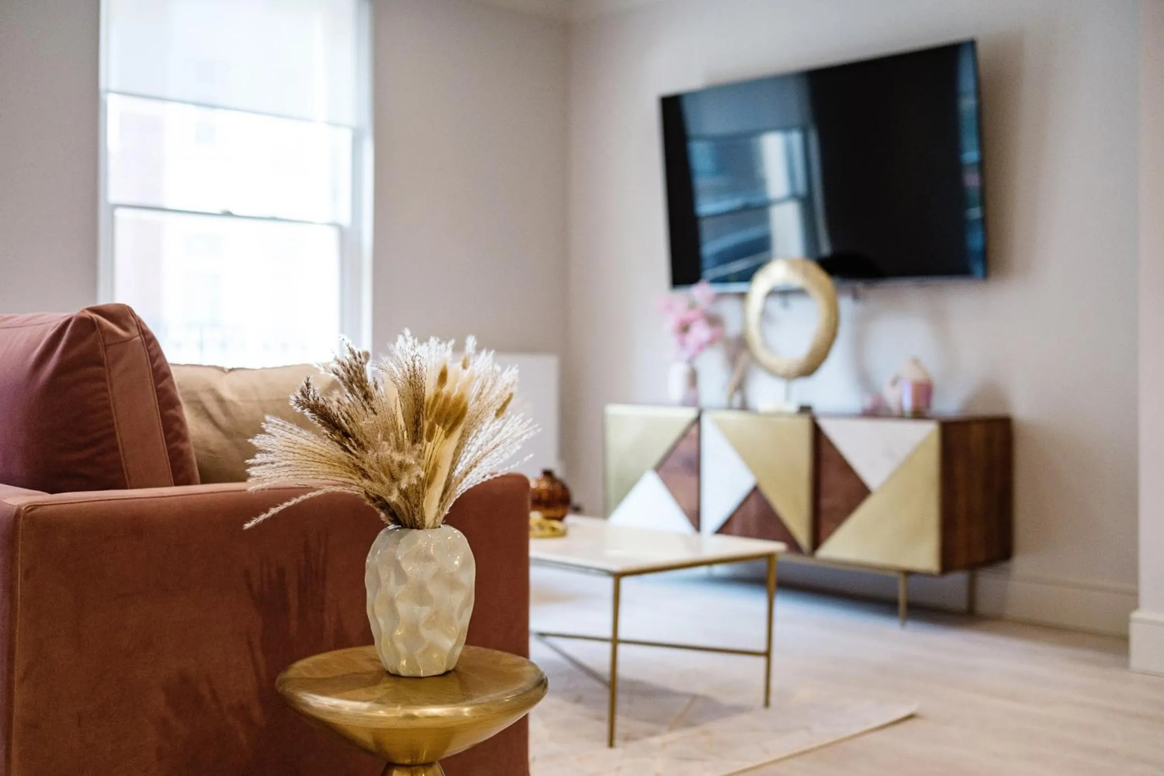 Marble Arch Suite 3