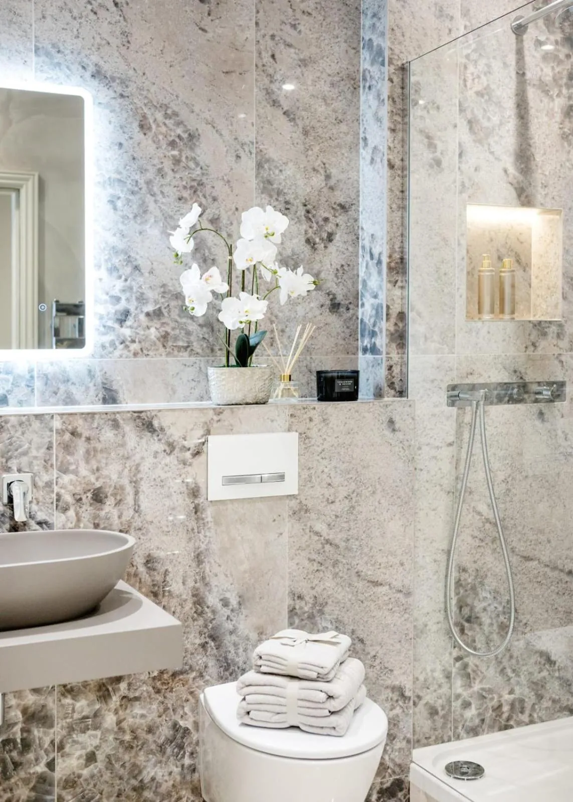 Marble Arch Suite 3