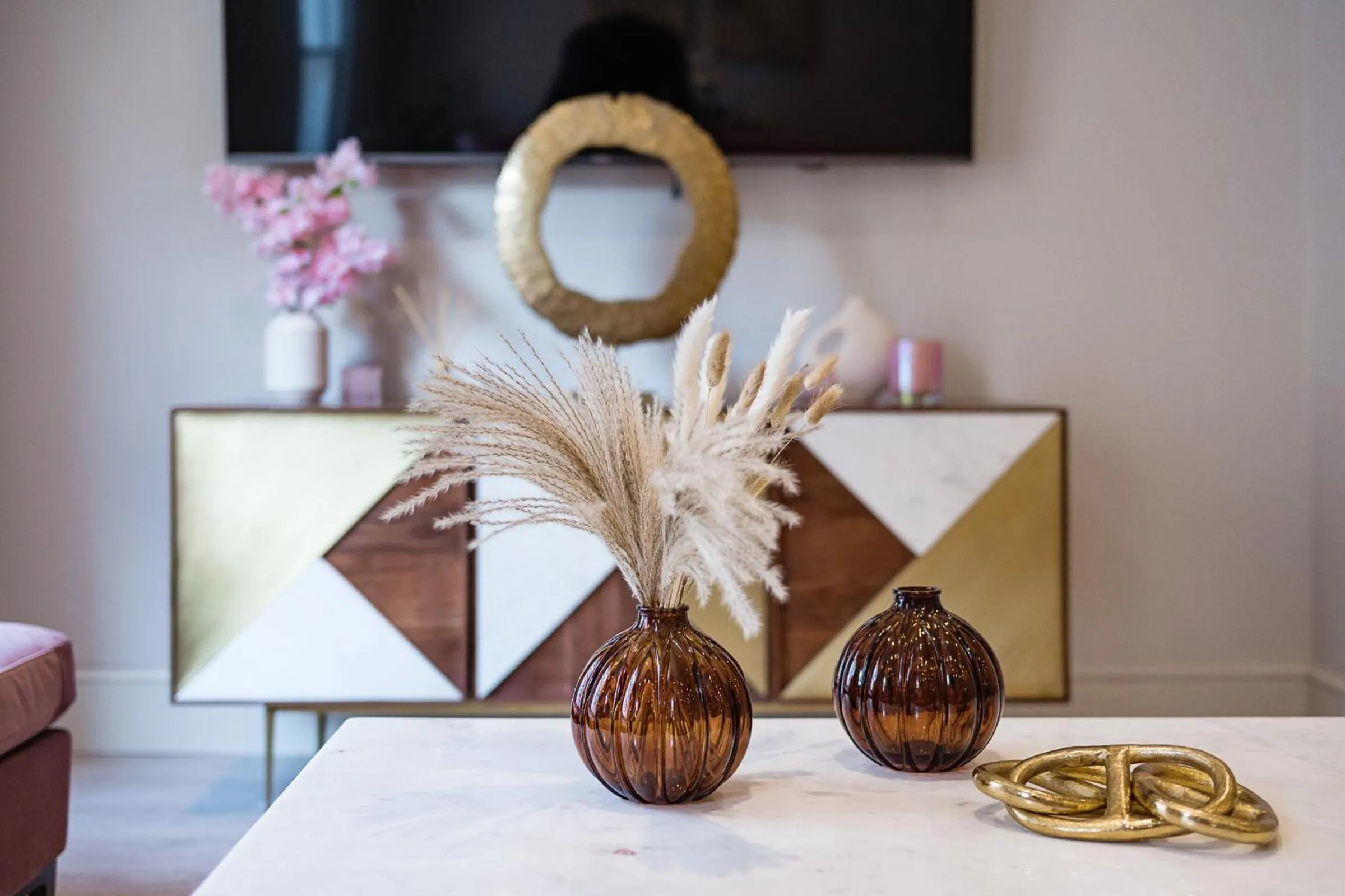 Marble Arch Suite 3