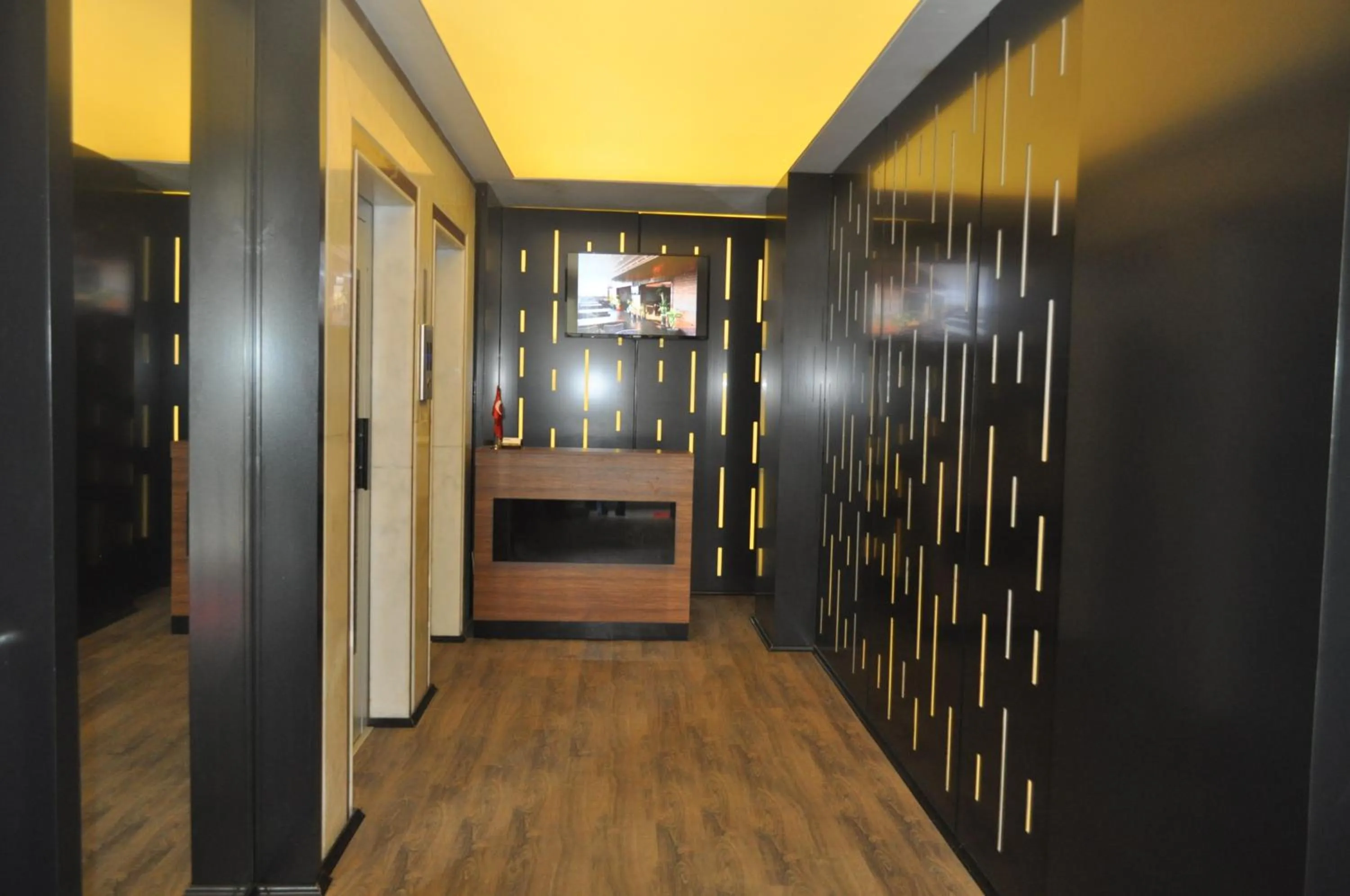 Facade/entrance in Hotel Atabay