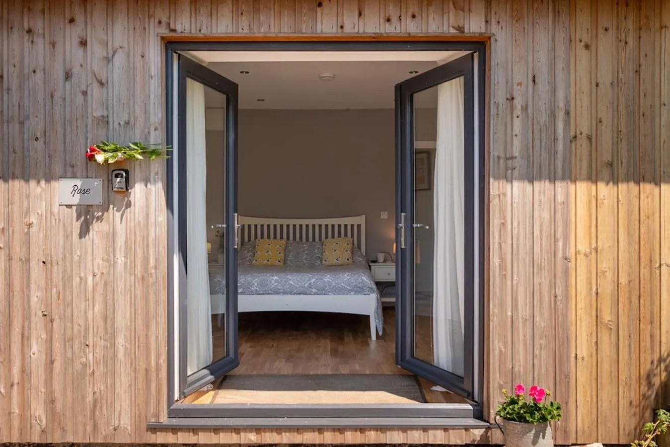 Patio, Bed in Rossendale Holiday Cottages & Spa