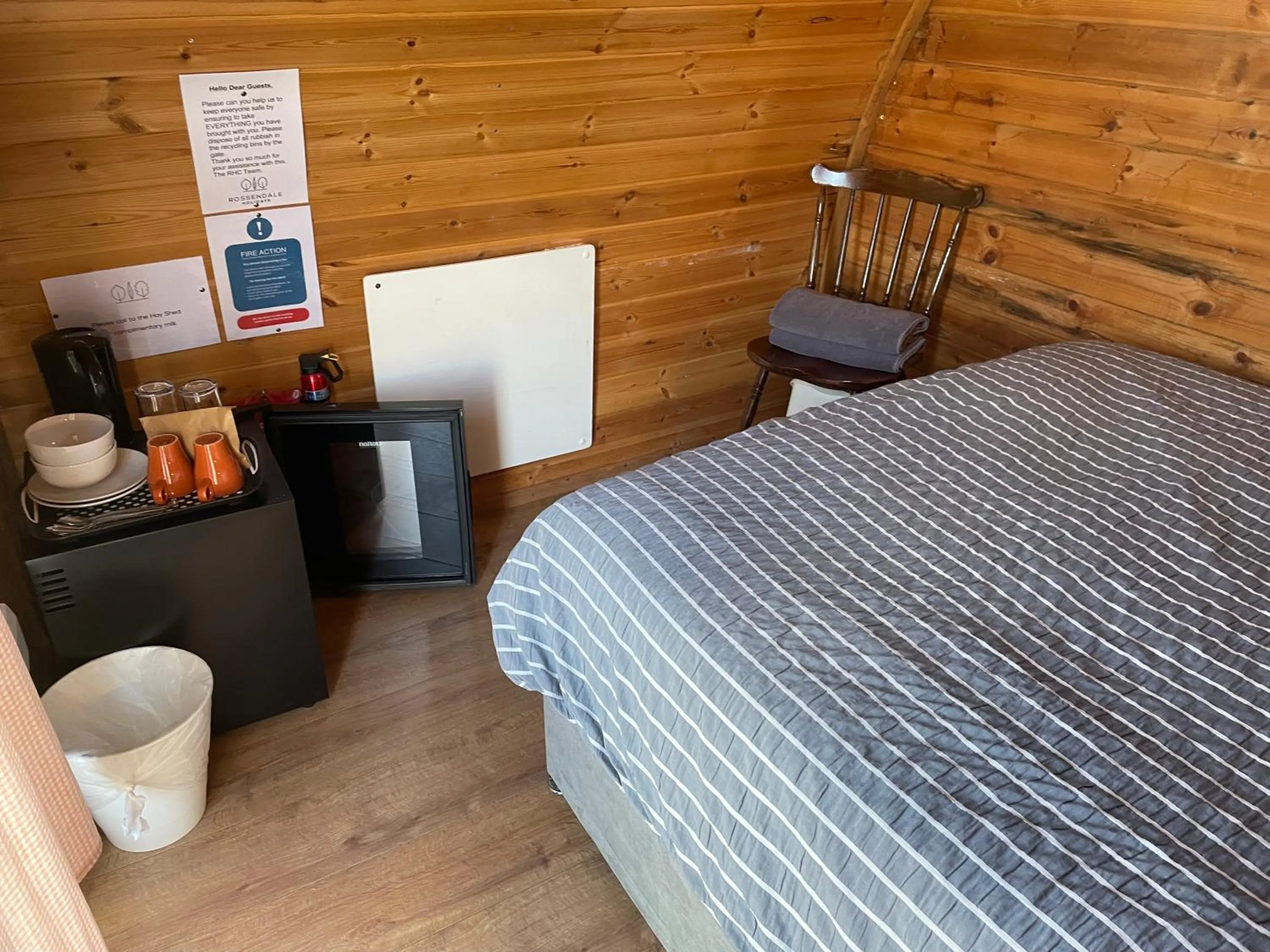 Bedroom, Bed in Rossendale Holiday Cottages & Spa