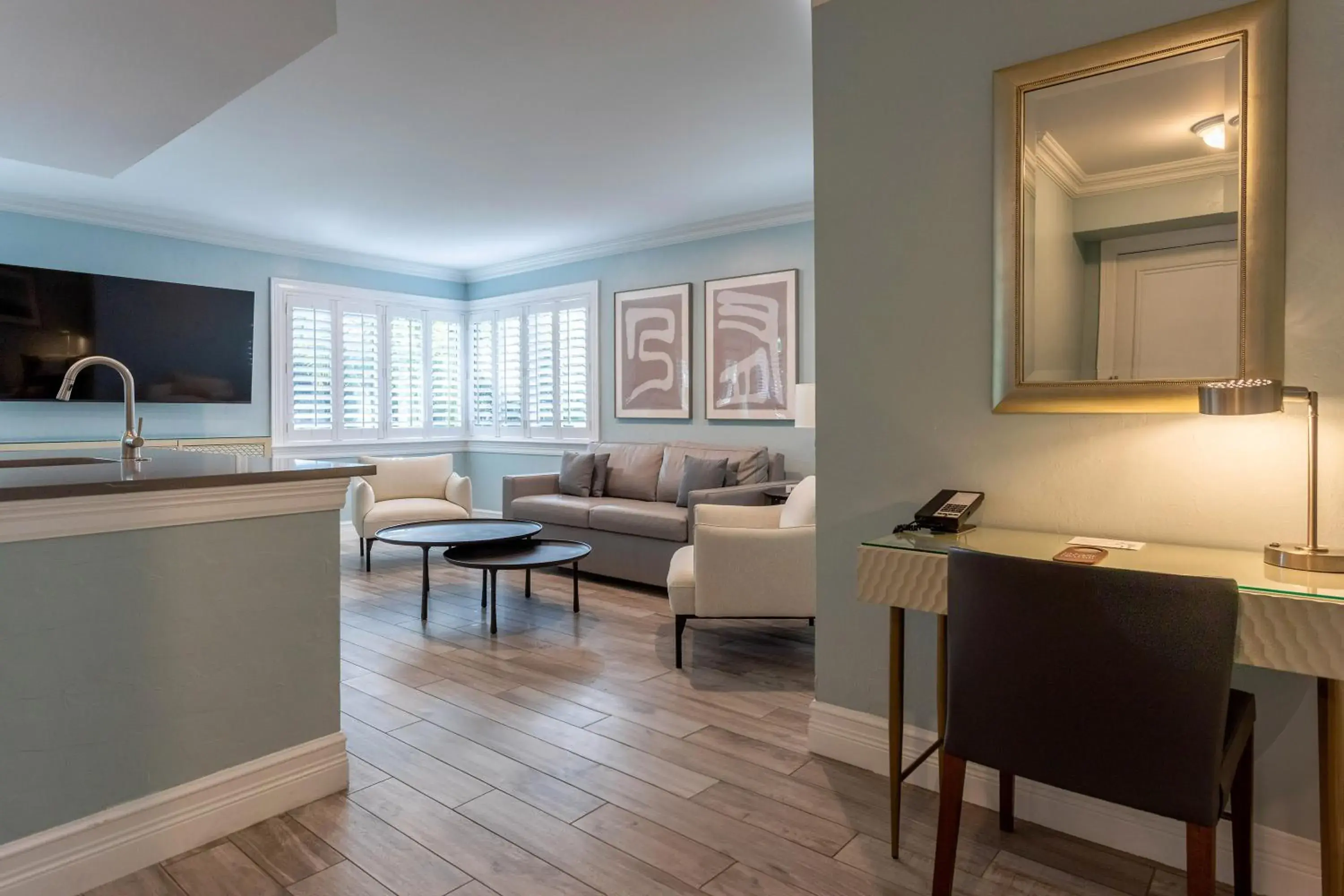 Living room in Crane's Beach House Boutique Hotel & Luxury Villas Living room in Crane's Beach House Boutique Hotel & Luxury Villas