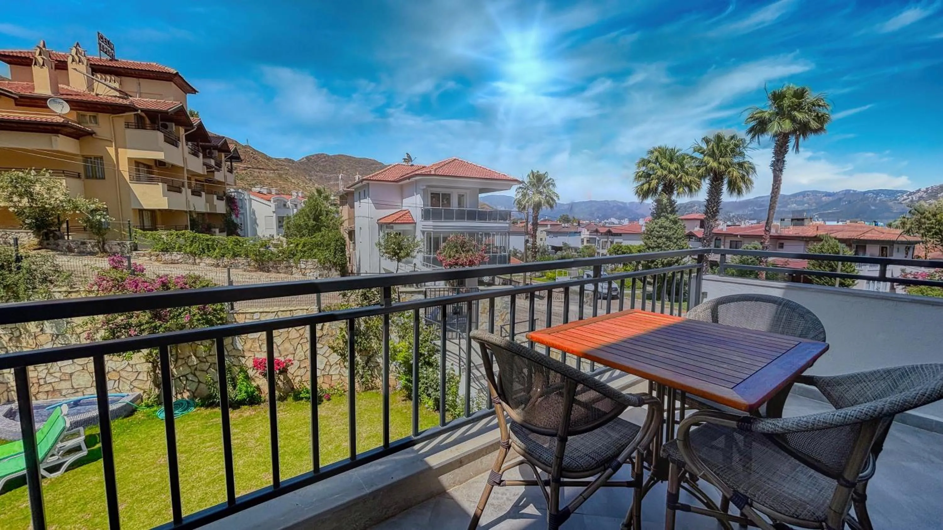 White Suites İçmeler