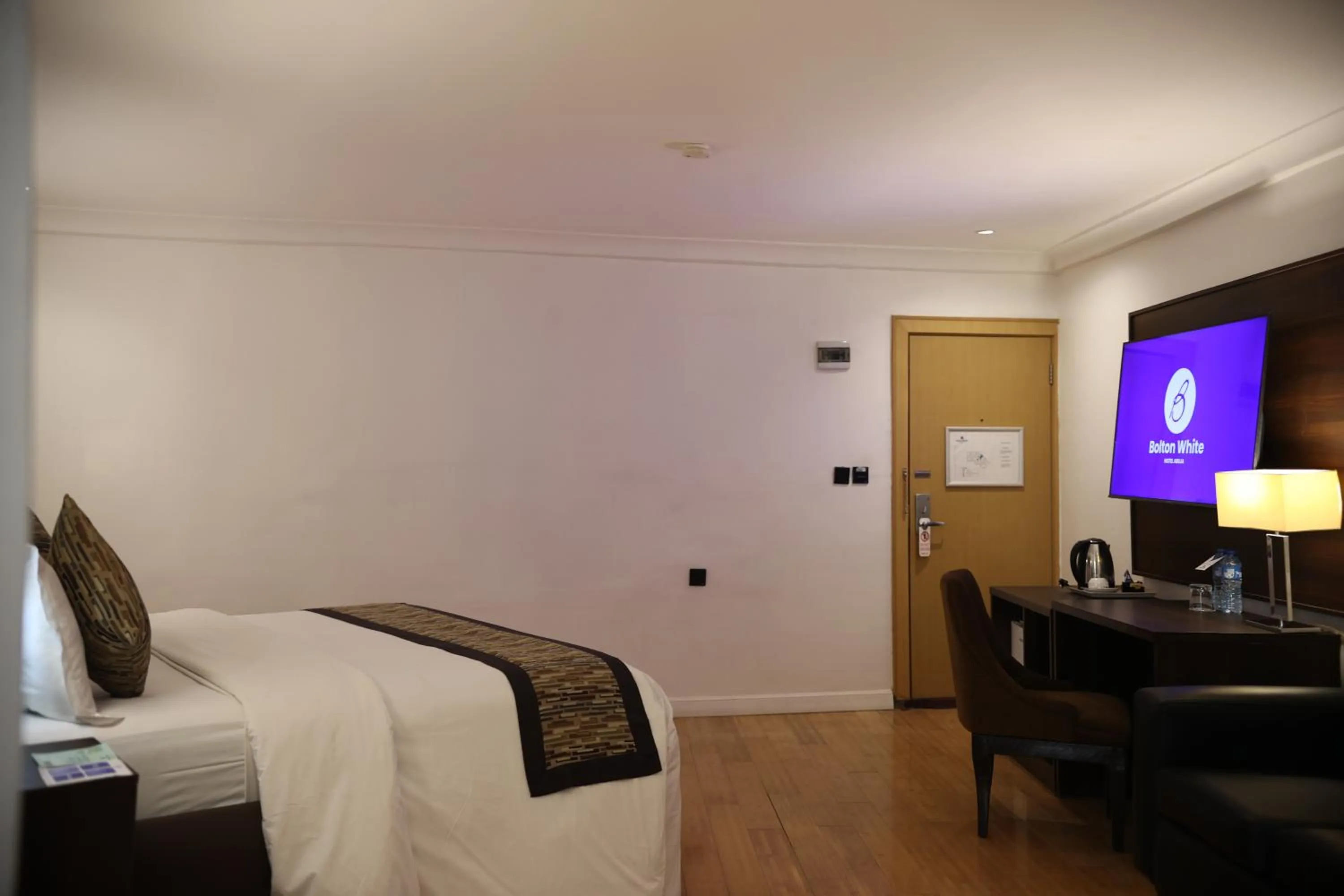 Bed in Bolton White Hotel - Abuja
