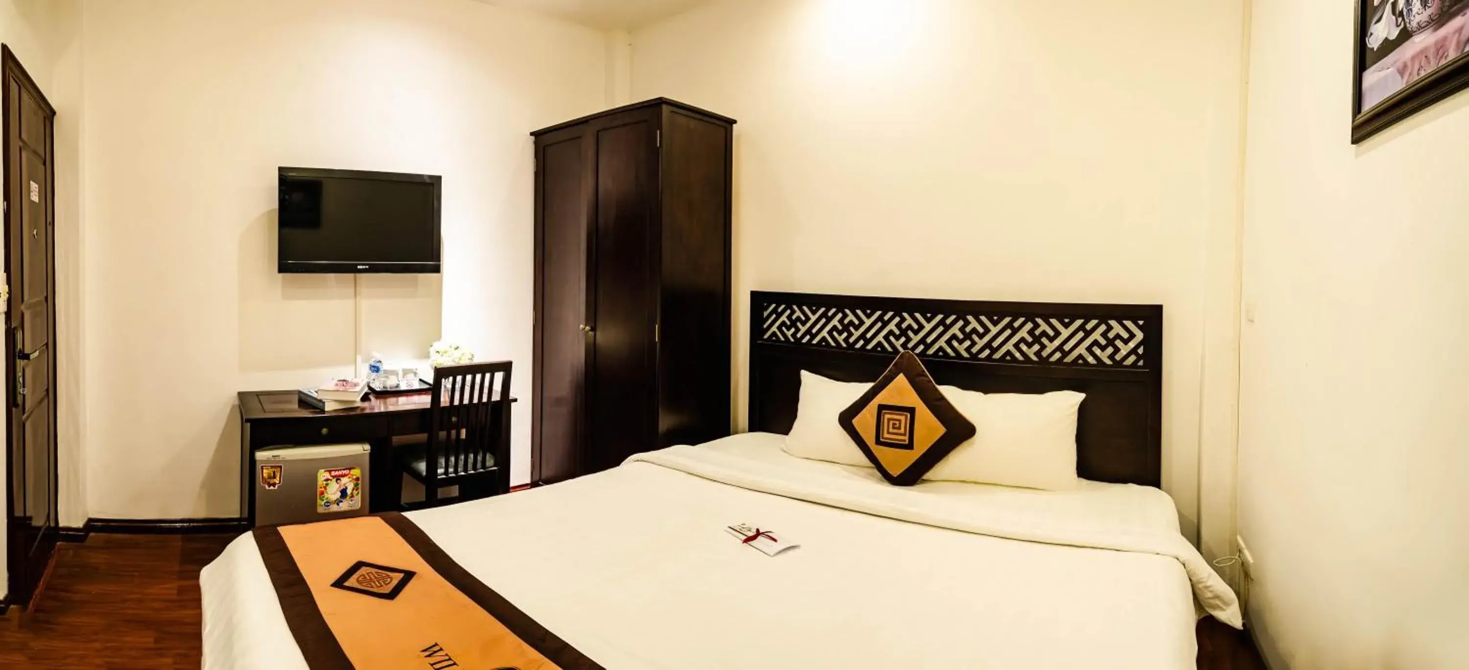 Family Room with Balcony in Wild Lotus Hotel & Travel 2 Family Room with Balcony in Wild Lotus Hotel & Travel 2