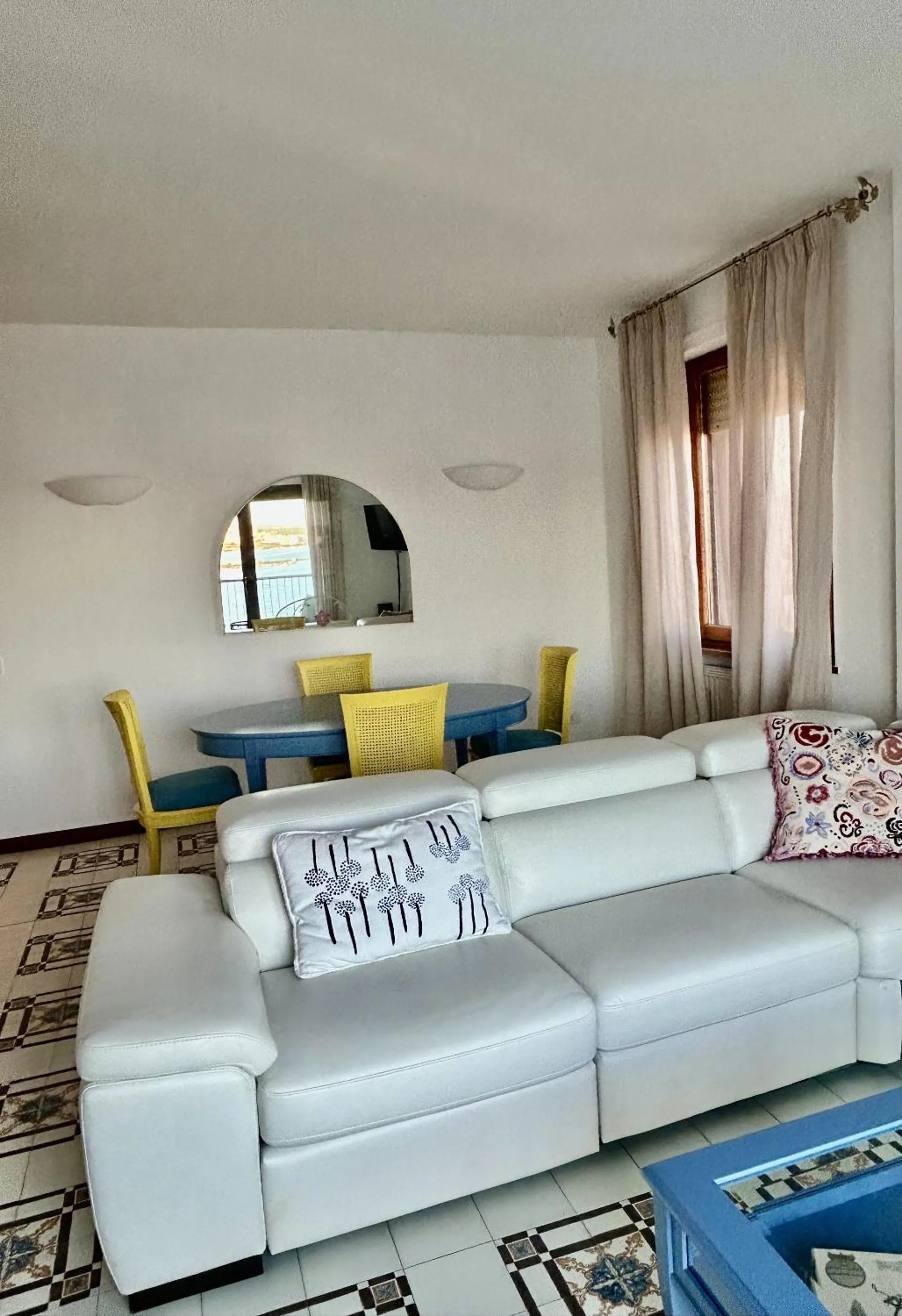 Communal lounge/ TV room in Mv Home