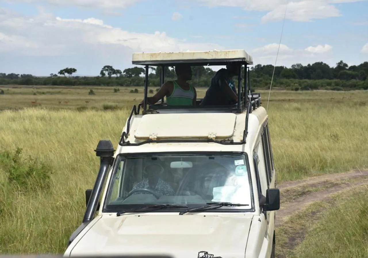 Animals in AA Lodge Maasai Mara