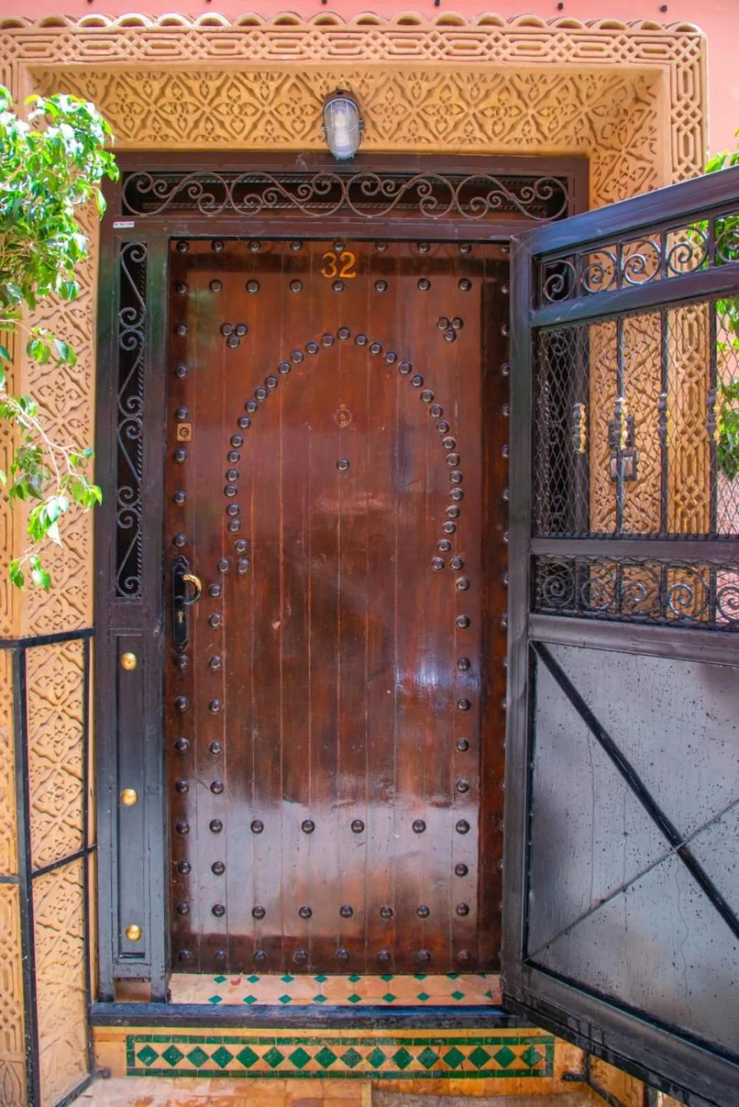 Facade/entrance in Riad Amely
