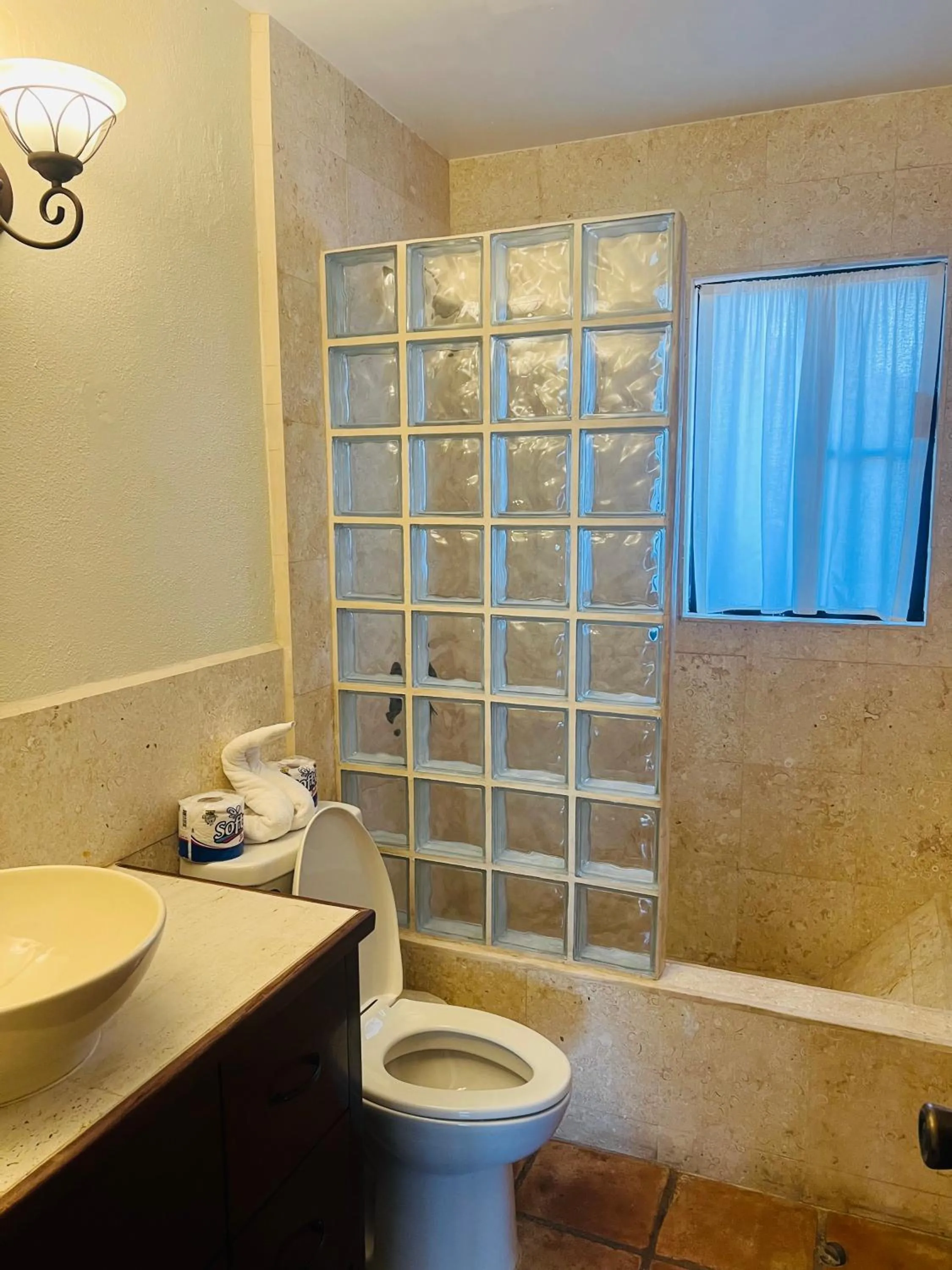 Bathroom in Isla Bonita Yacht Club