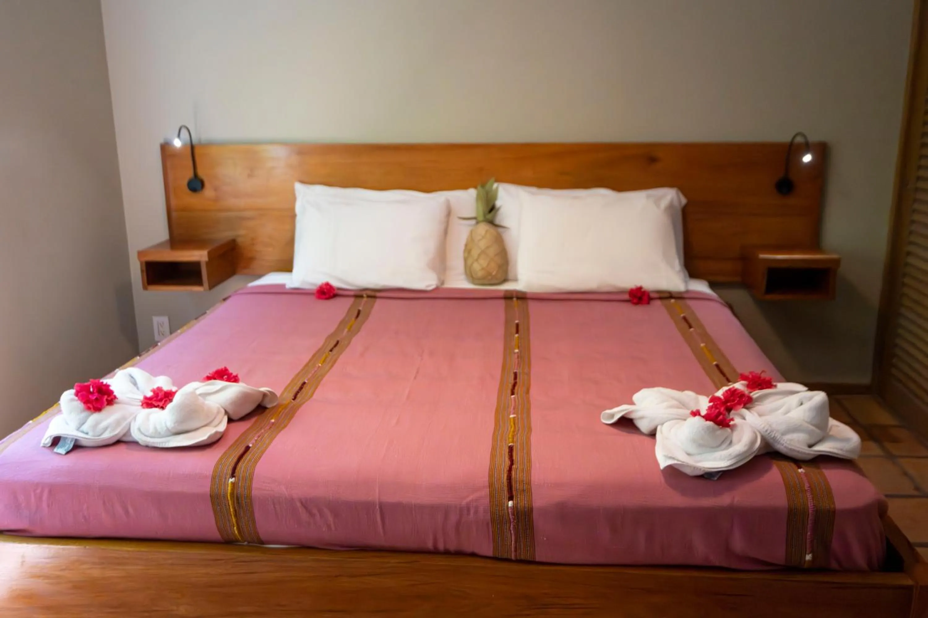 Bedroom, Bed in Isla Bonita Yacht Club