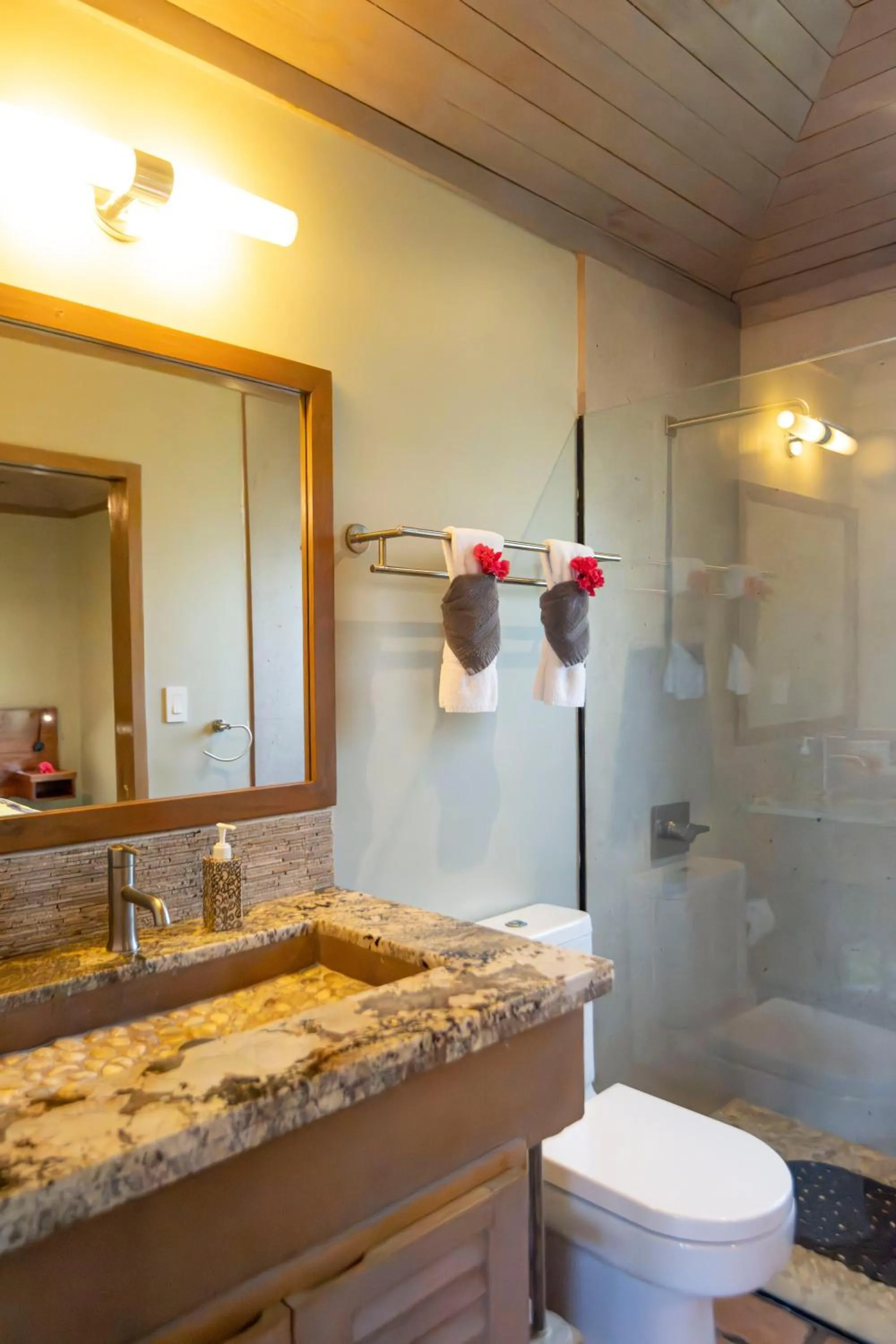 Bathroom in Isla Bonita Yacht Club