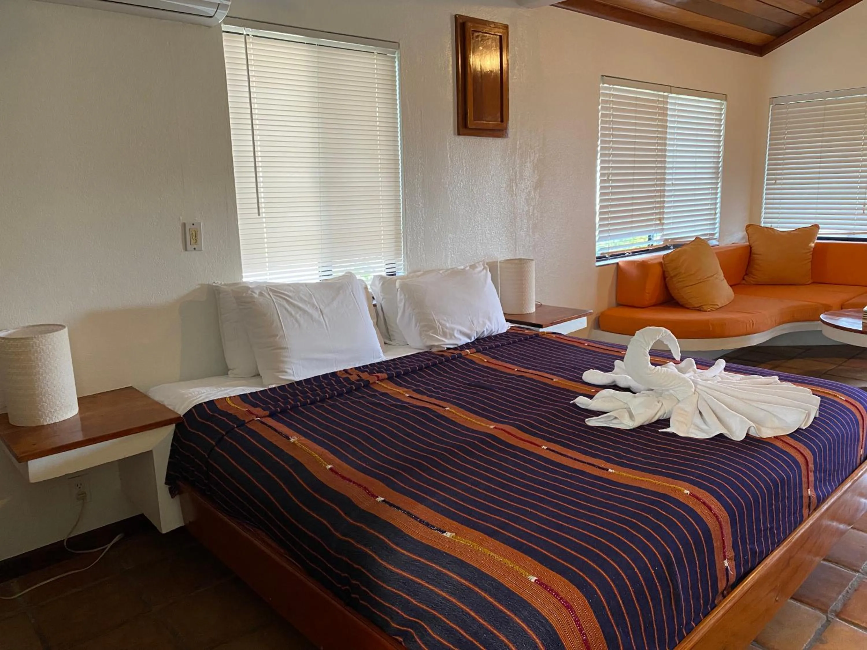 Bedroom, Bed in Isla Bonita Yacht Club