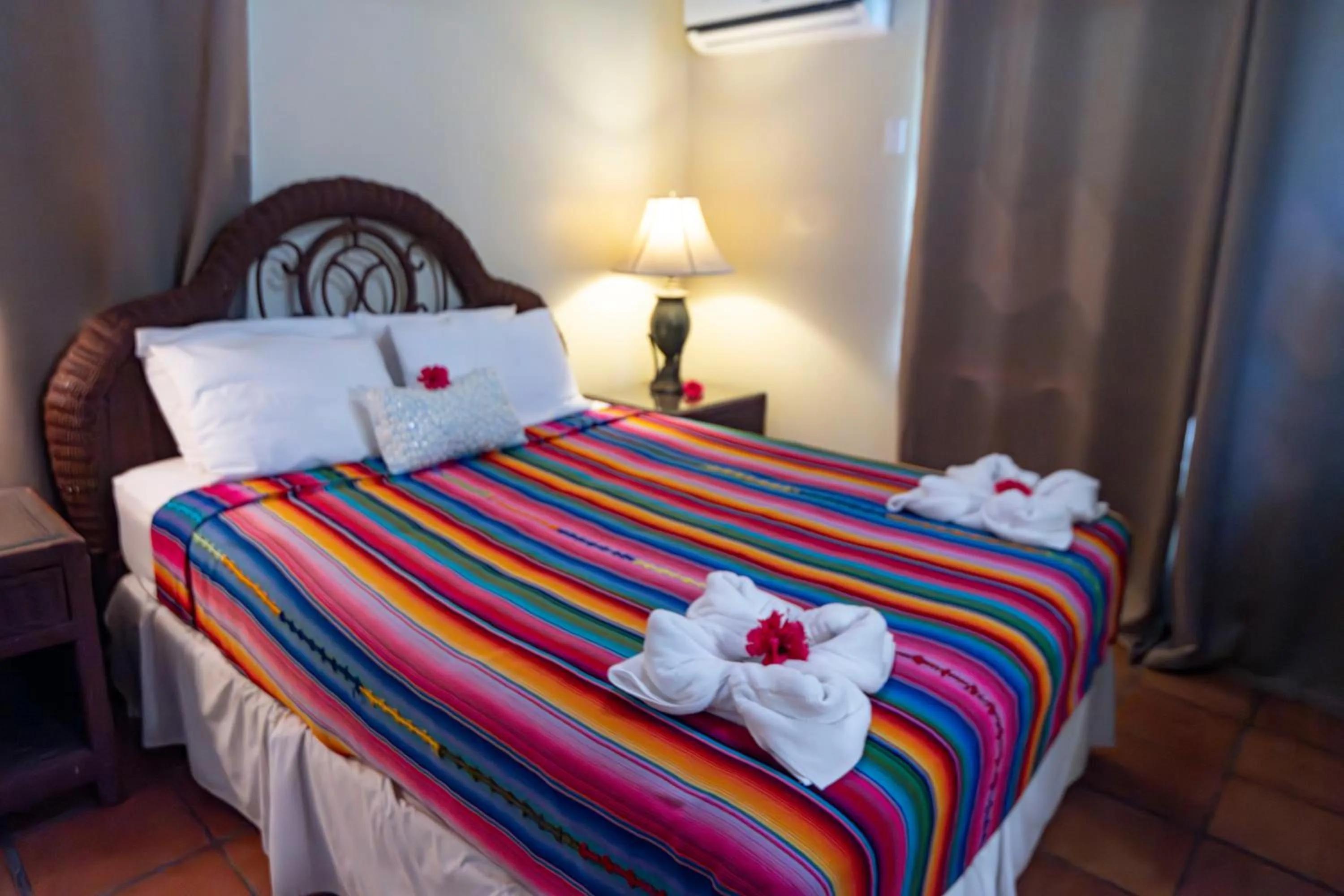 Bed in Isla Bonita Yacht Club