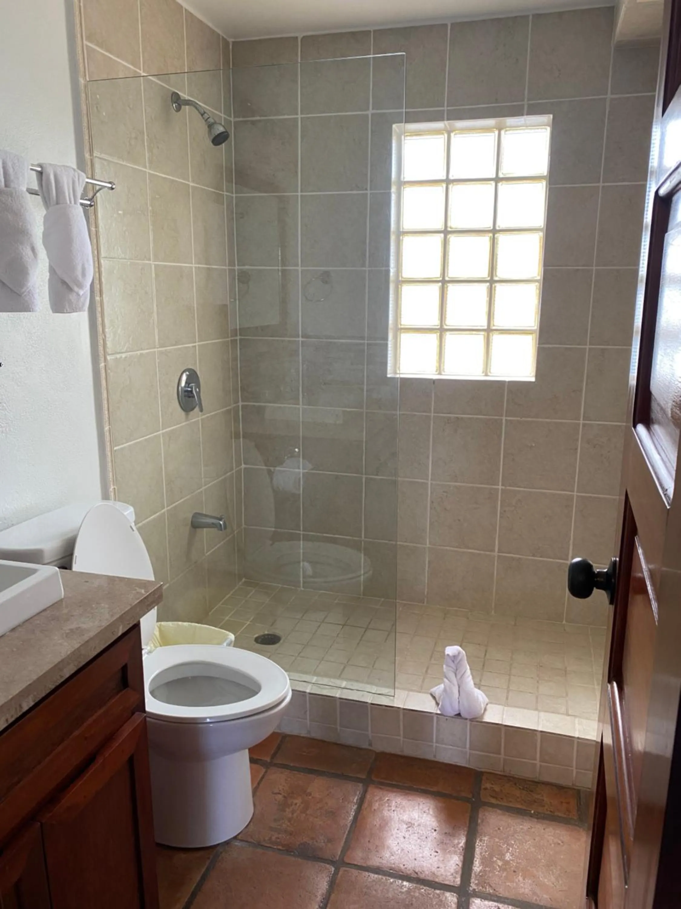 Bathroom in Isla Bonita Yacht Club