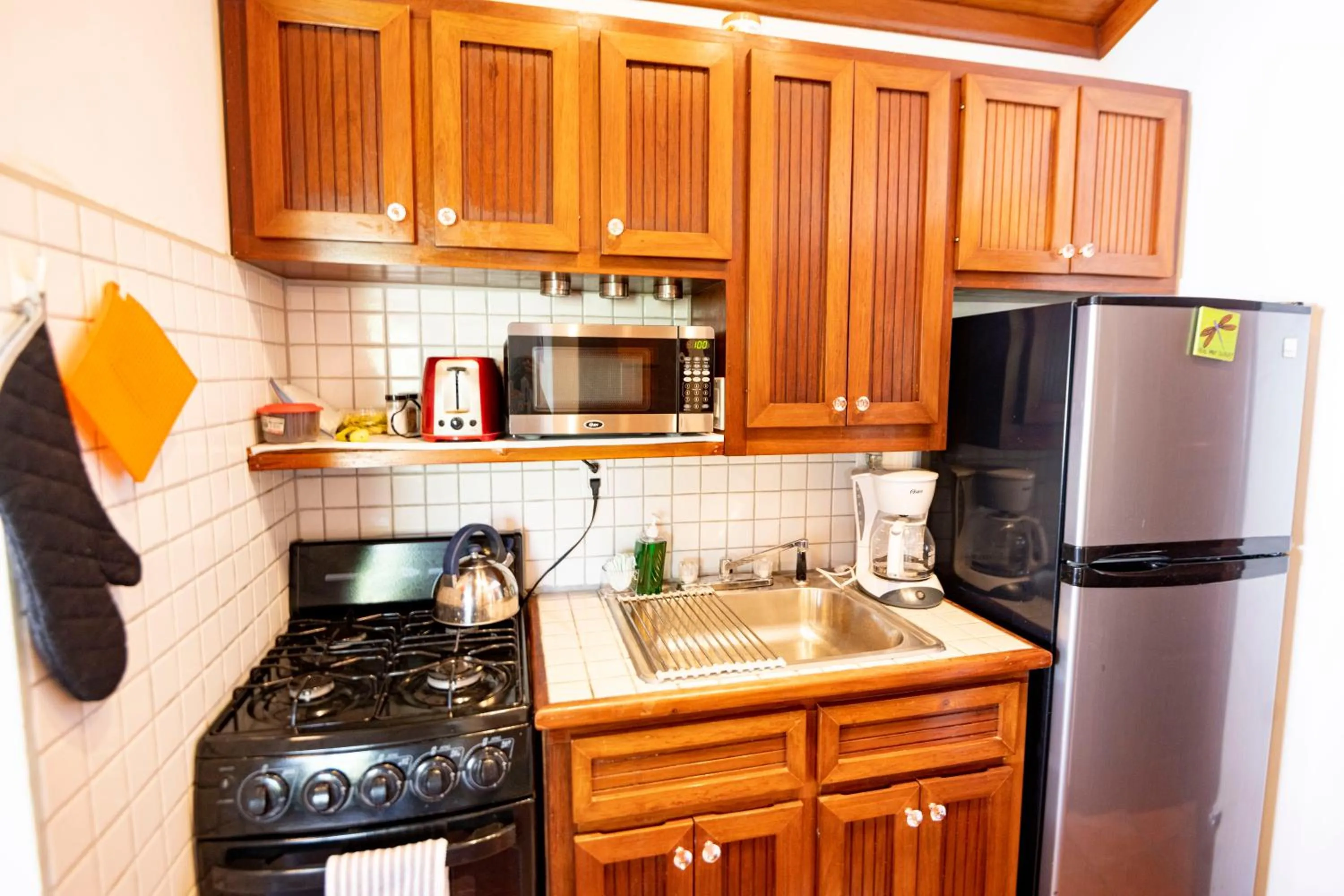 Kitchen or kitchenette in Isla Bonita Yacht Club
