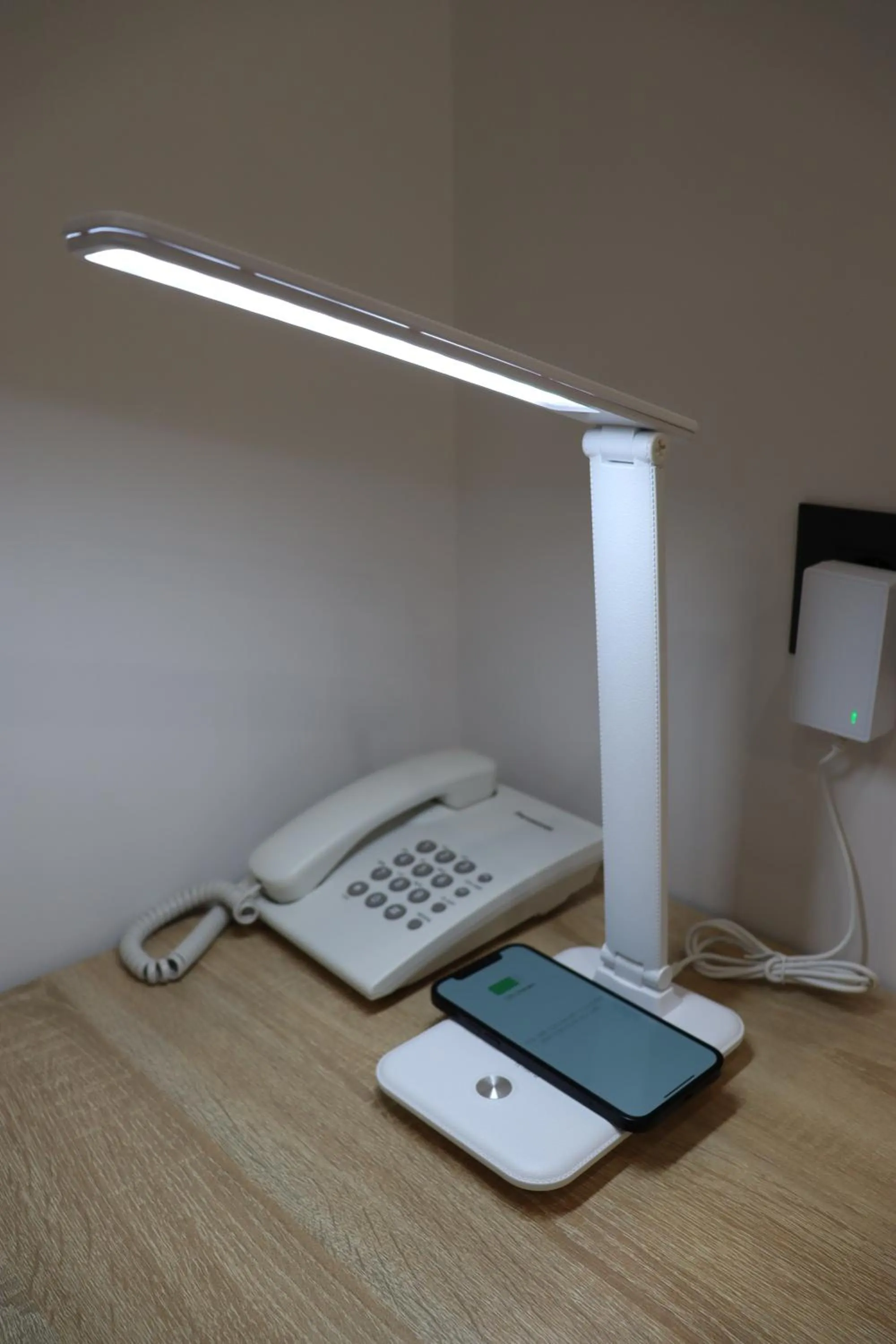 hair dresser in Orion ApartHotel