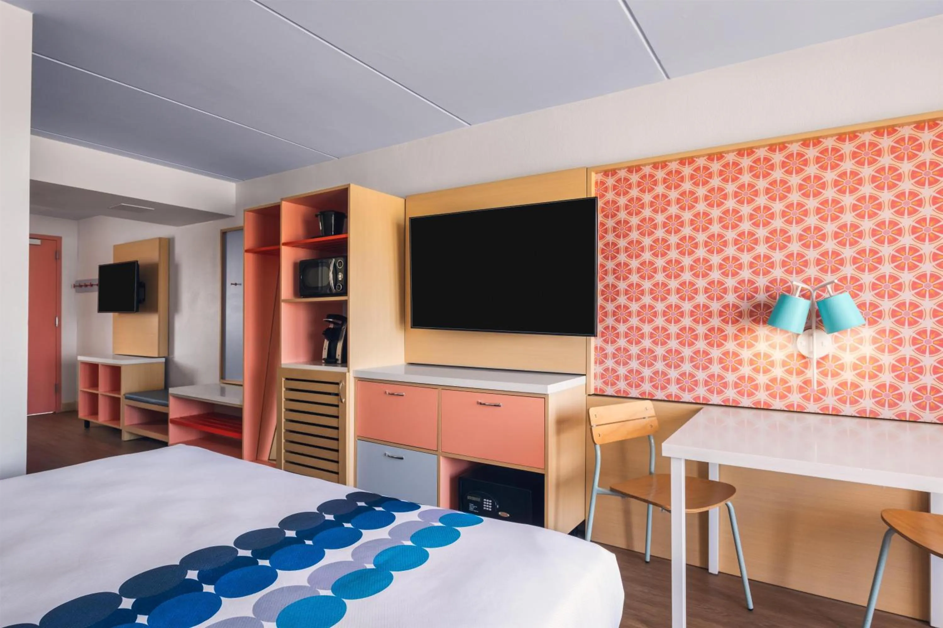 Bedroom, Bed in Golden Sands Carolina Beach Oceanfront, Tapestry by Hilton