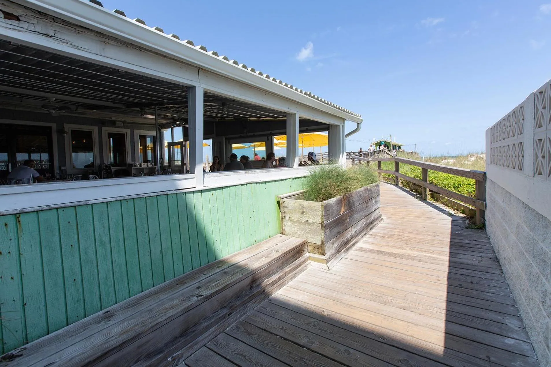 Restaurant/places to eat in Golden Sands Carolina Beach Oceanfront, Tapestry by Hilton