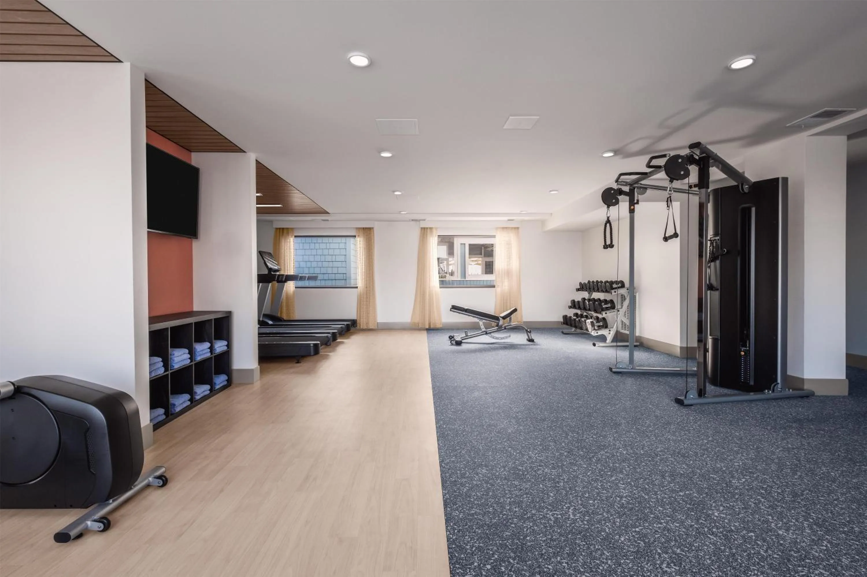 Fitness centre/facilities in Golden Sands Carolina Beach Oceanfront, Tapestry by Hilton