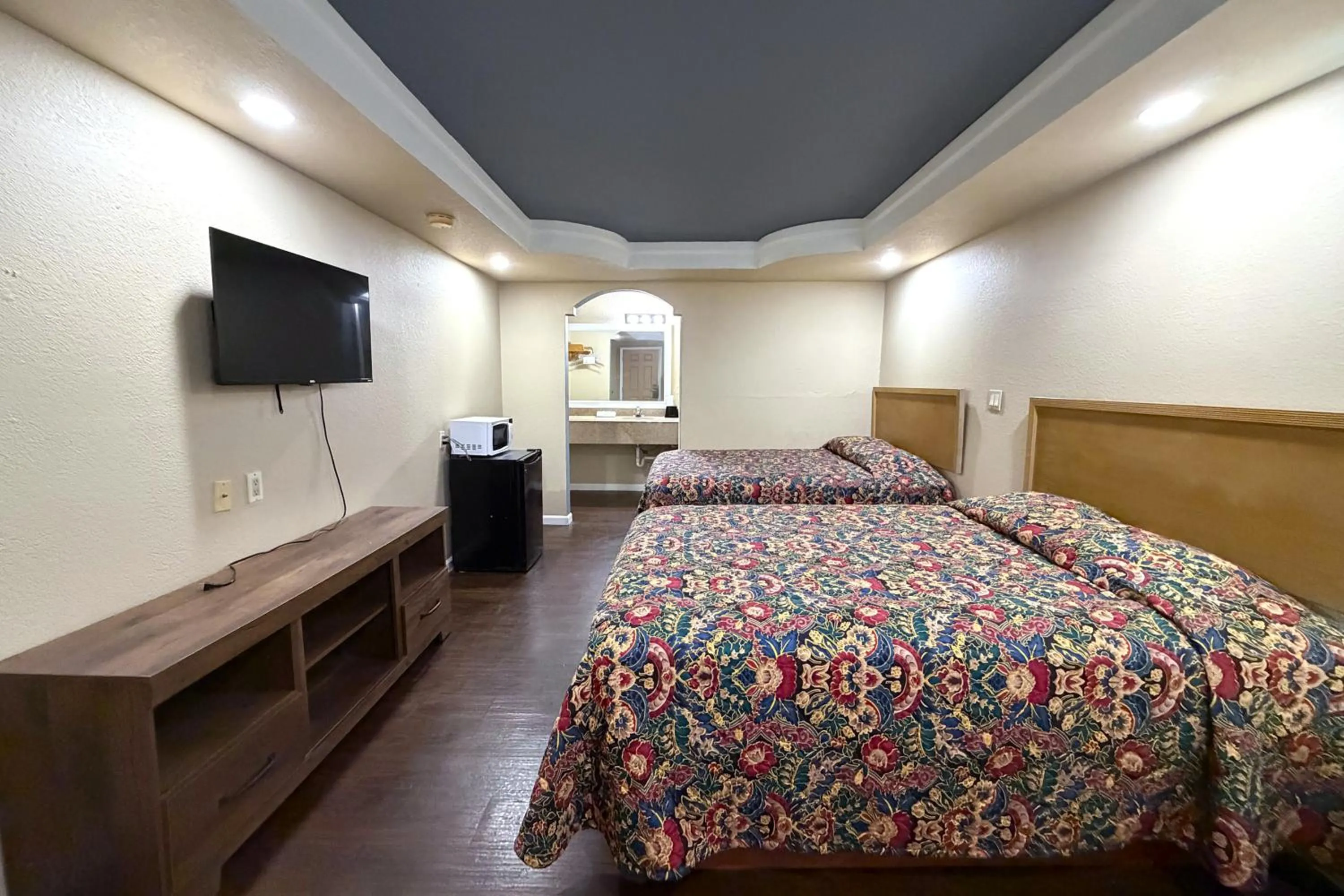 Bedroom, Bed in Budget Inn By OYO Corpus Christi Beach