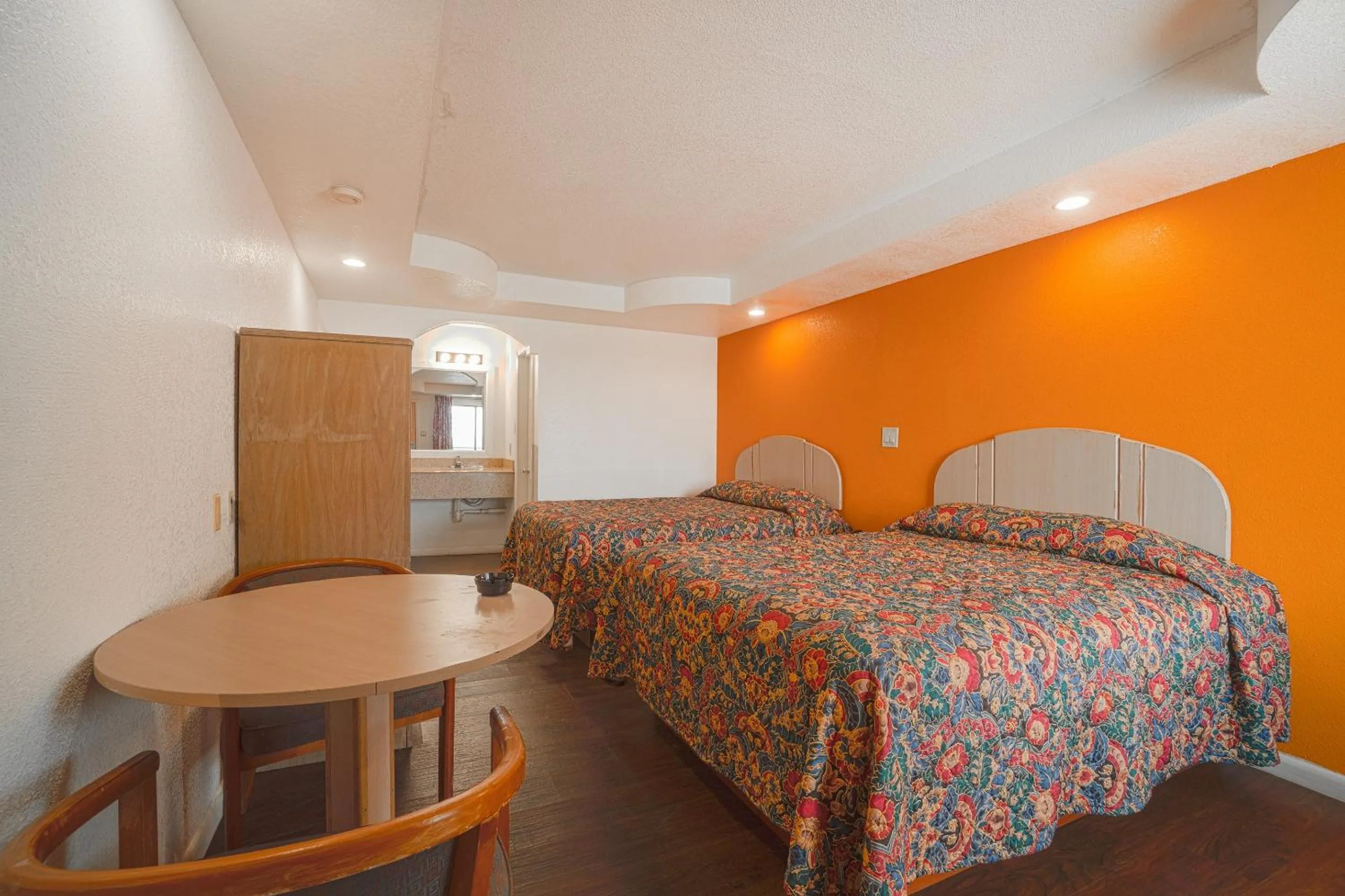 Bedroom, Bed in Budget Inn By OYO Corpus Christi Beach