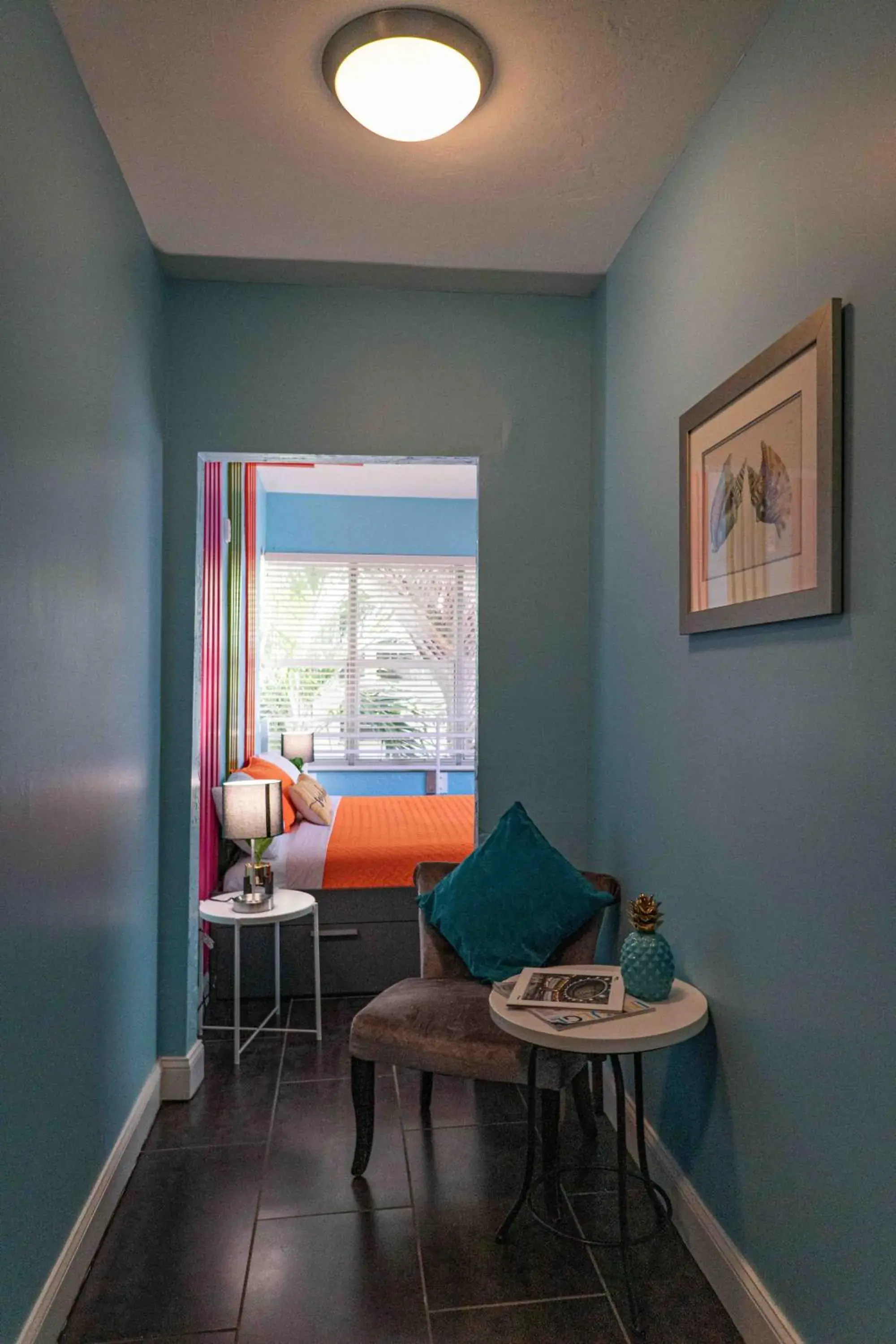 Bed in Beds n' Drinks Bed in Beds n' Drinks