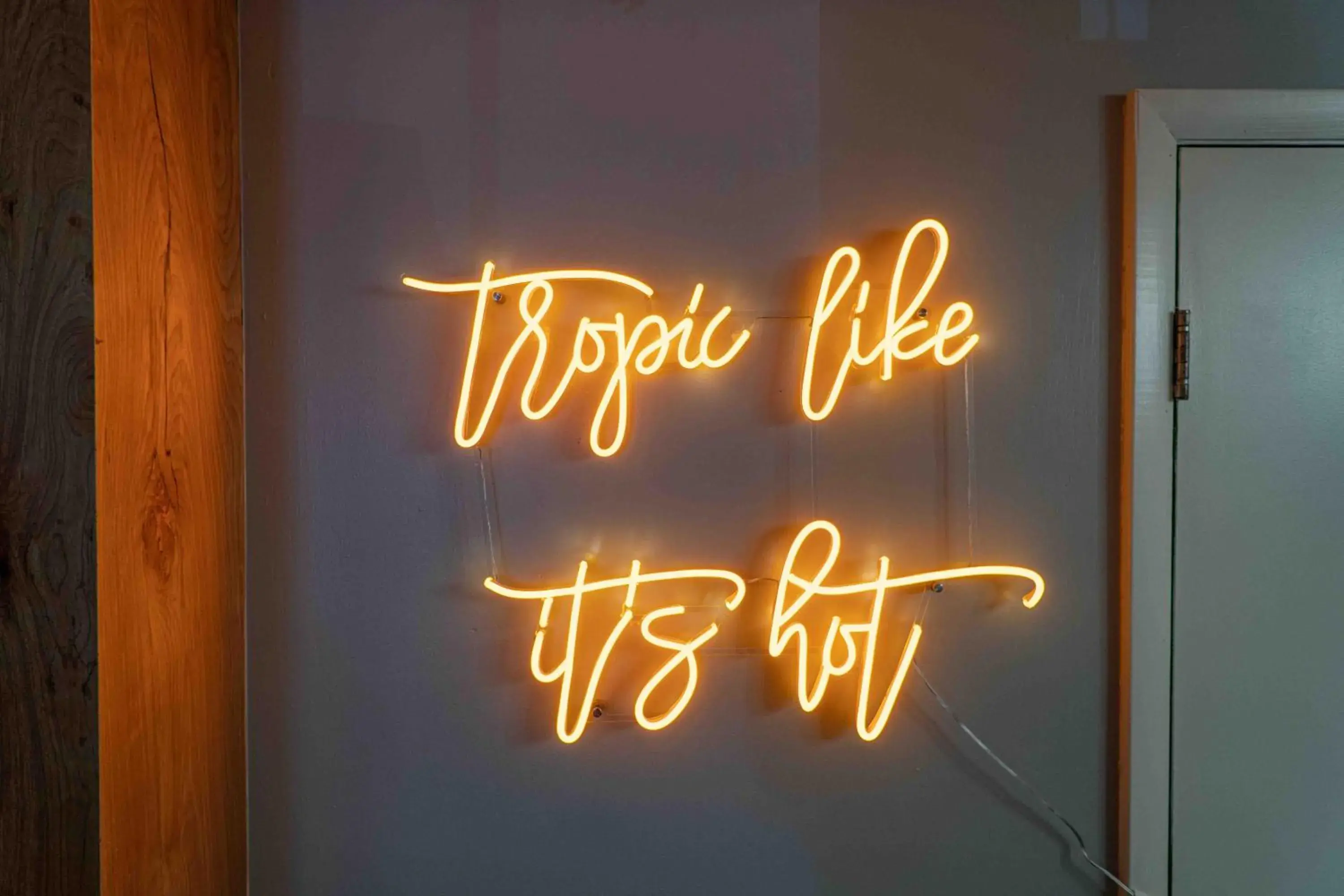 Lounge or bar in Beds n' Drinks Lounge or bar in Beds n' Drinks