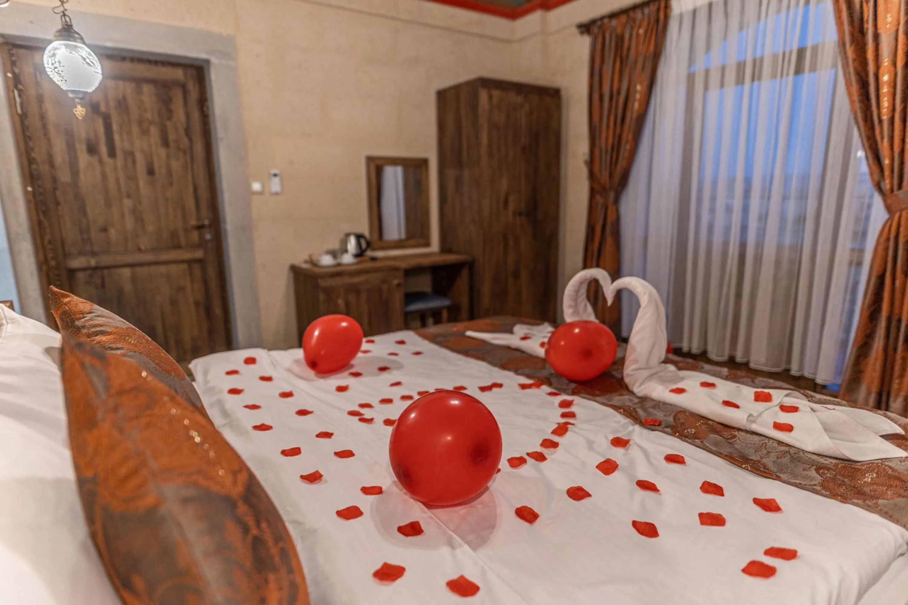Massage, Bed in Cordial Cappadocia Hotel