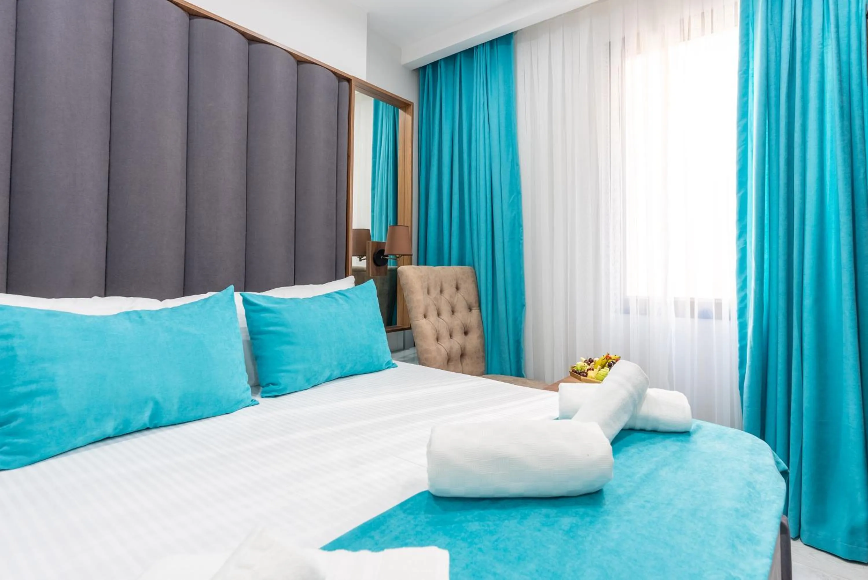 Bed in WP White Palace Hotel