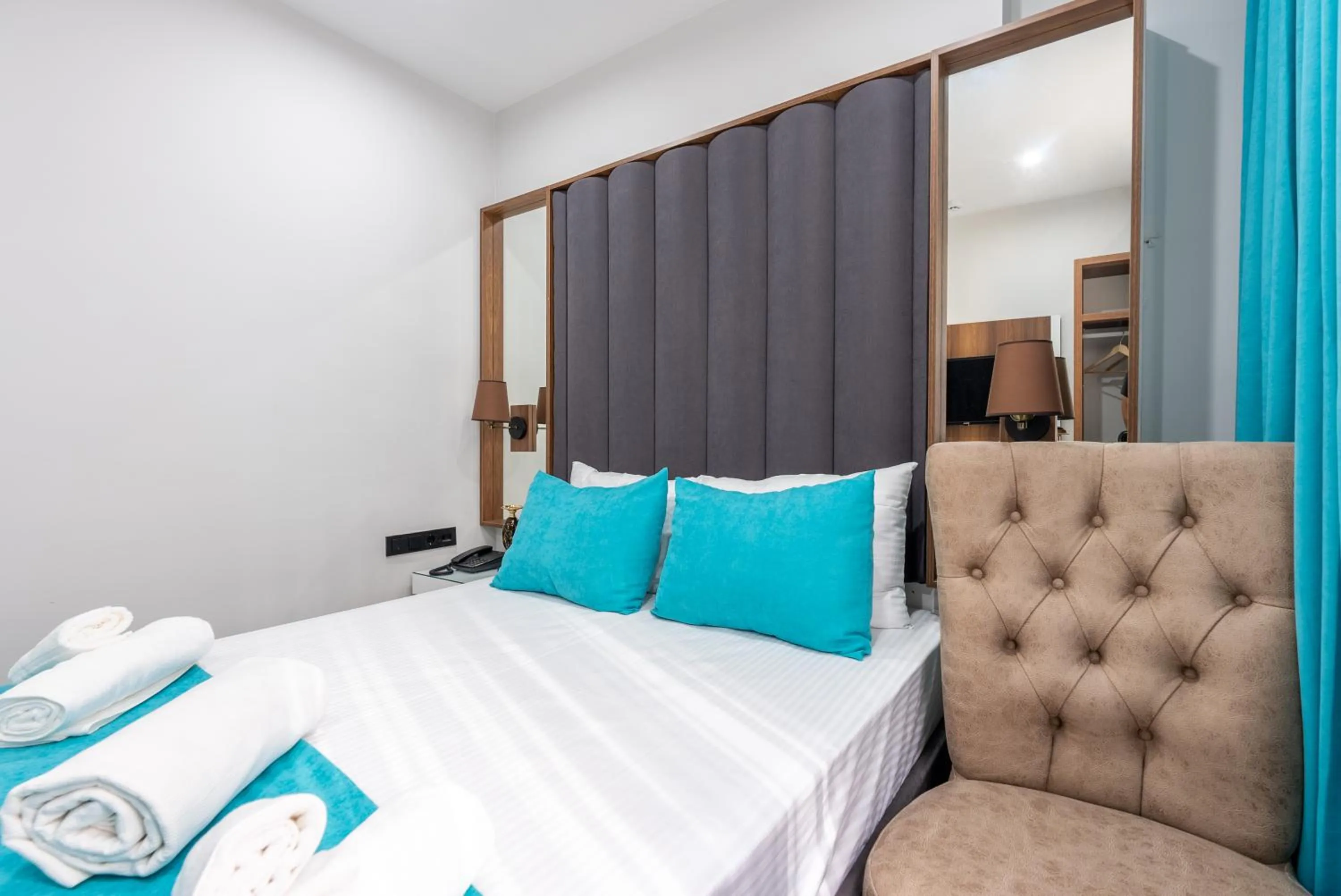 Bed in WP White Palace Hotel