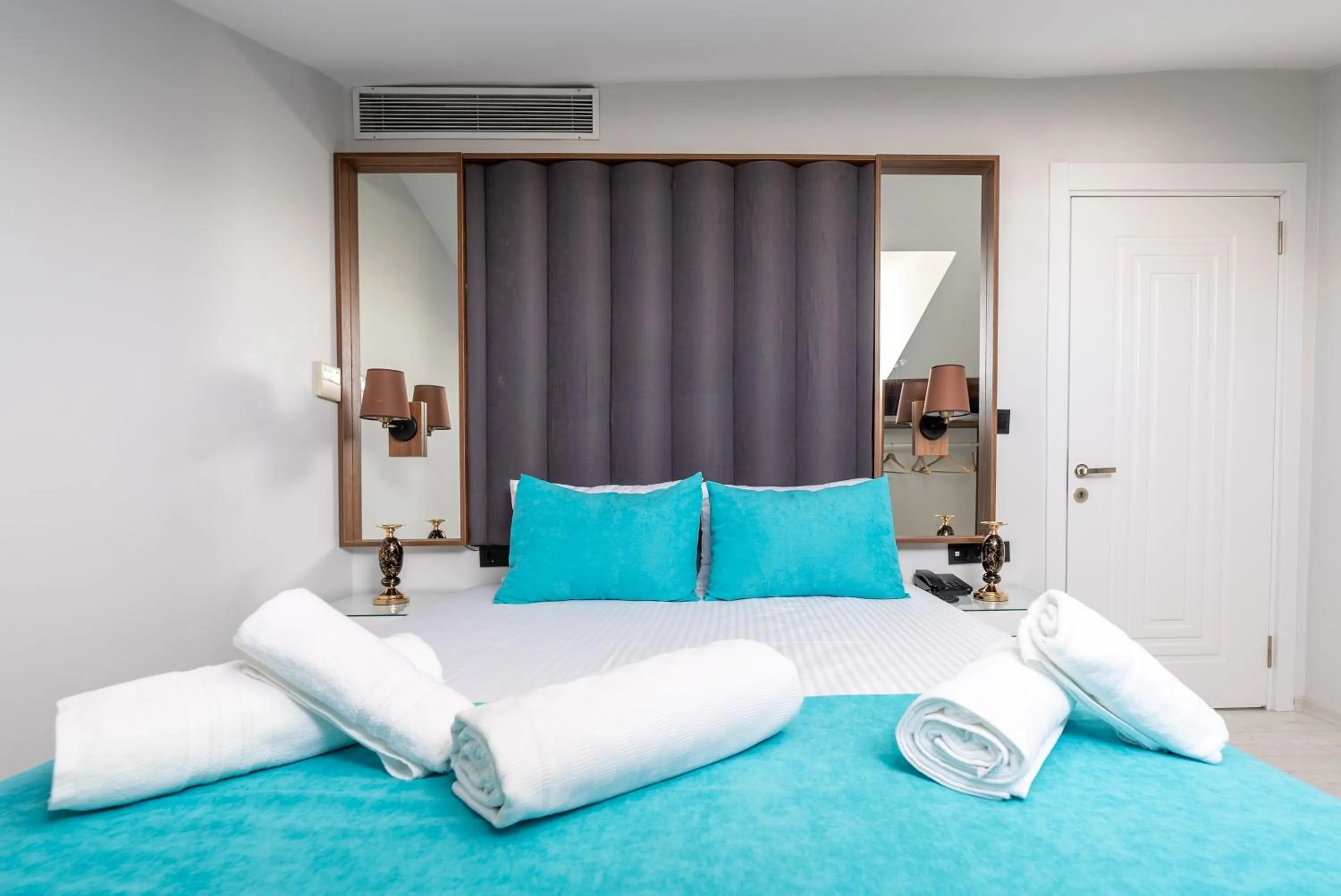 Bedroom in WP White Palace Hotel